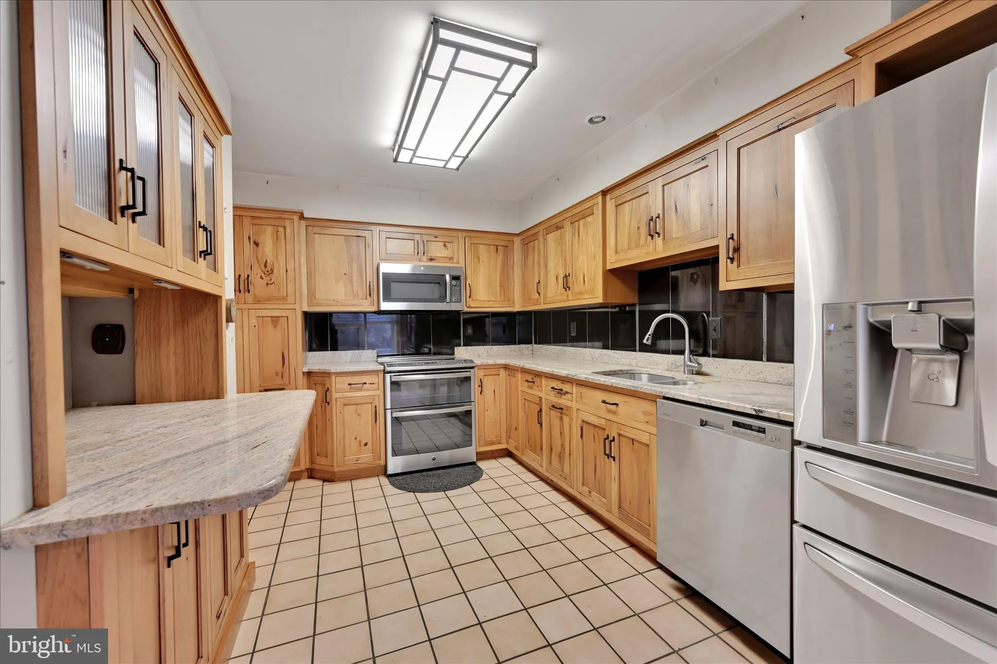 Orwigsburg, Pennsylvania 17961, United States, 2 Bedrooms Bedrooms, ,3 BathroomsBathrooms,Residential,Active,237664