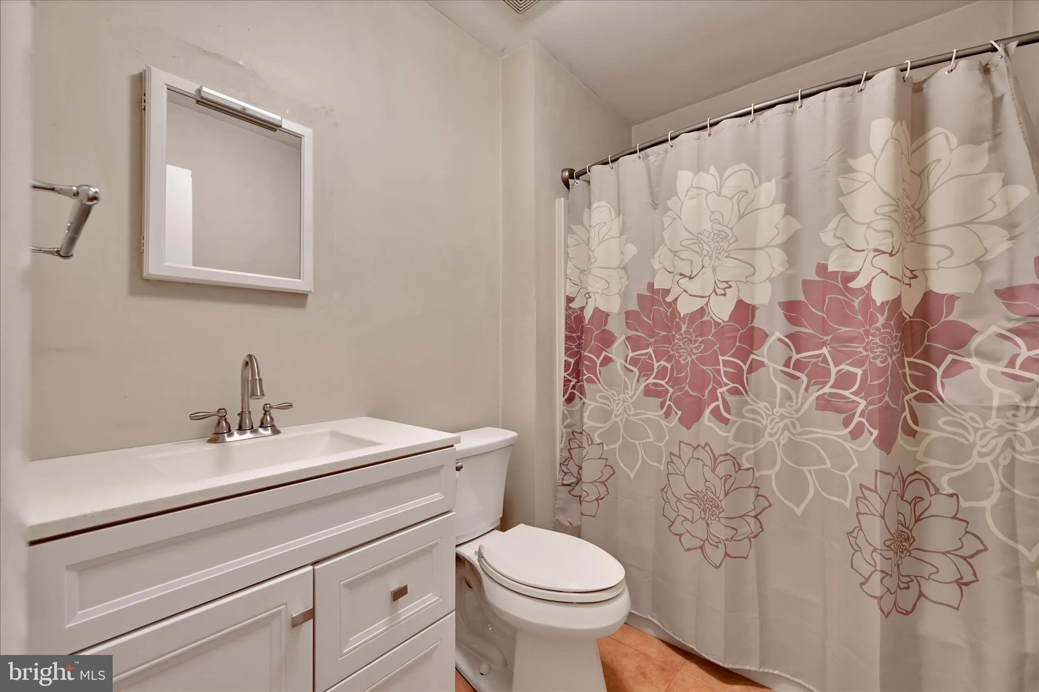 Orwigsburg, Pennsylvania 17961, United States, 2 Bedrooms Bedrooms, ,3 BathroomsBathrooms,Residential,Active,237664