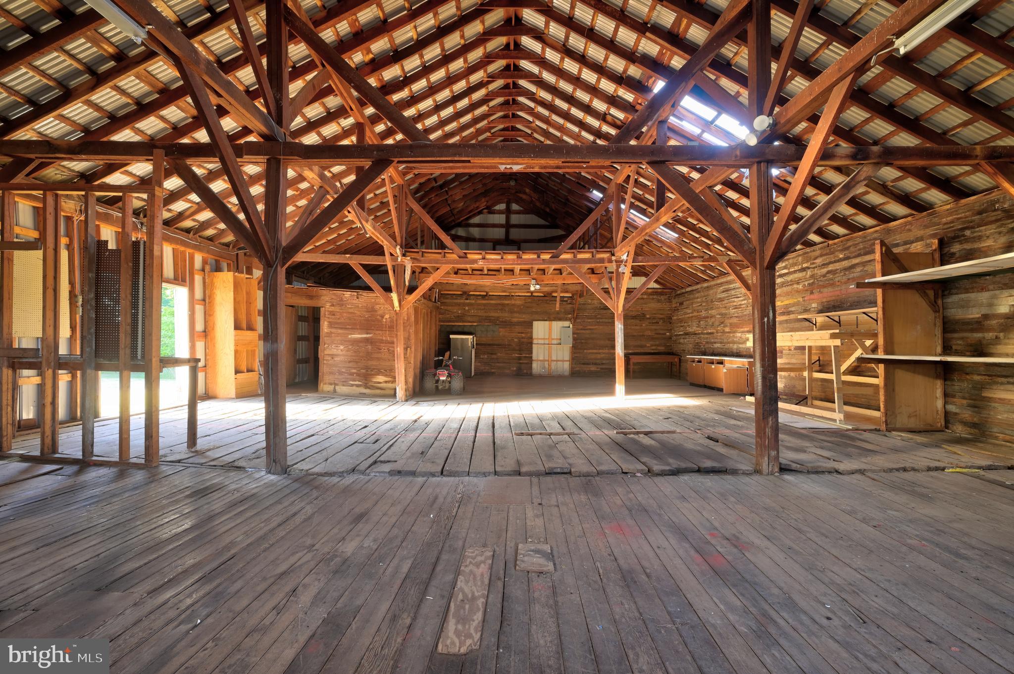 WASHINGTON TWP - Commercial Lease