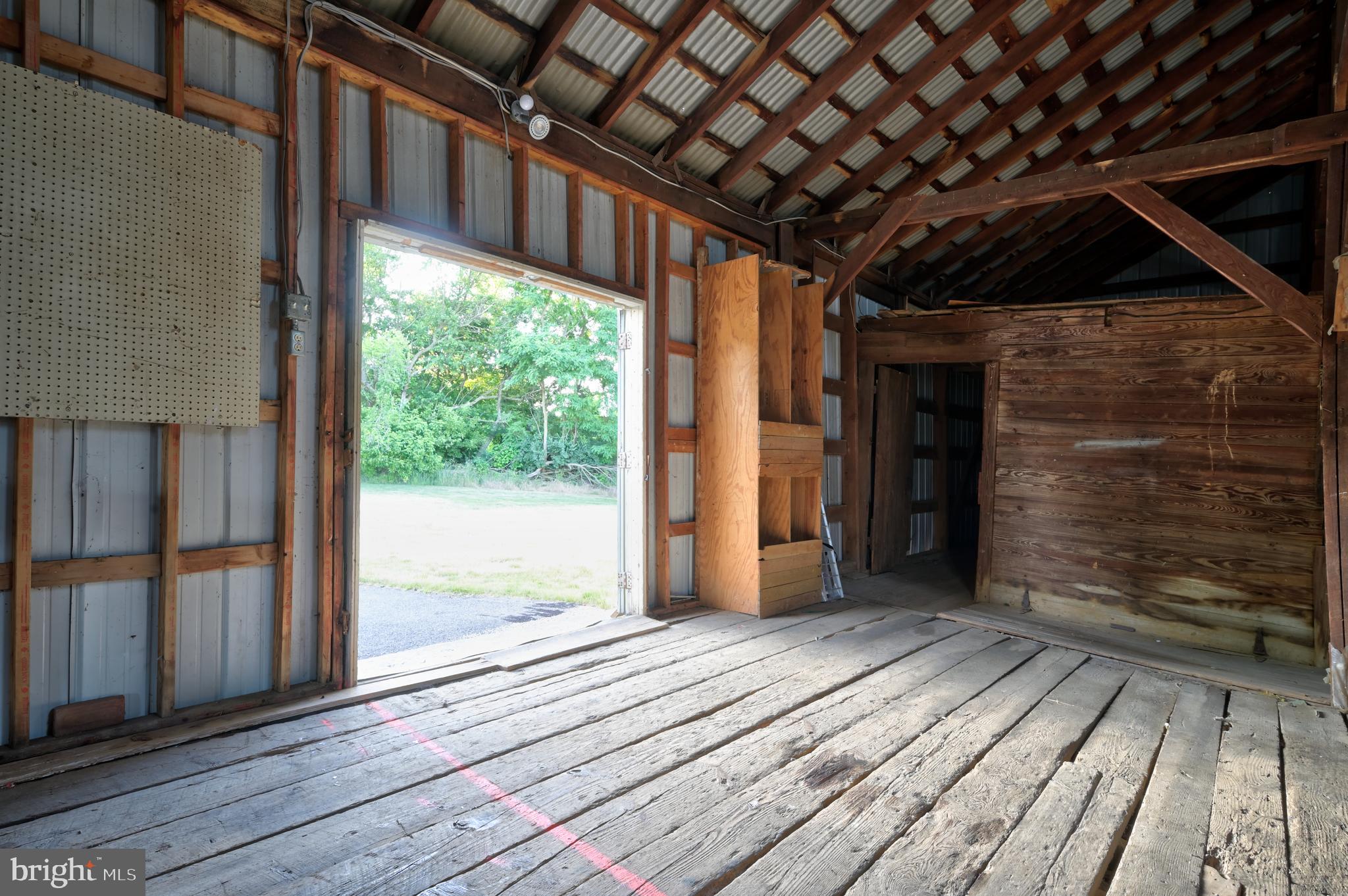 WASHINGTON TWP - Commercial Lease