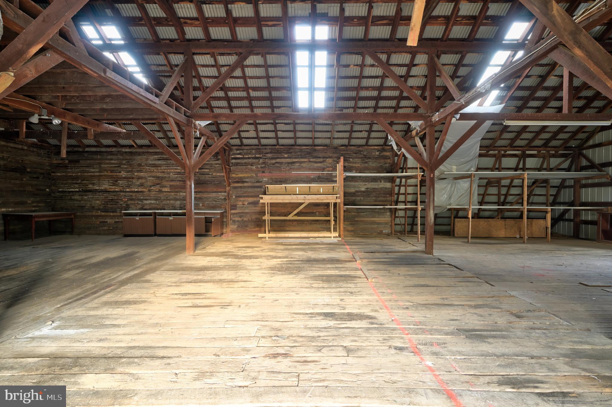 WASHINGTON TWP - Commercial Lease