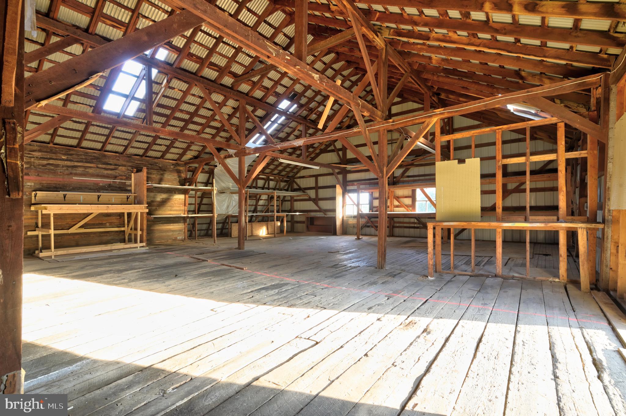 WASHINGTON TWP - Commercial Lease