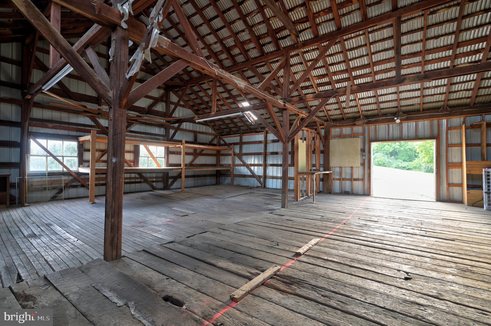 WASHINGTON TWP - Commercial Lease