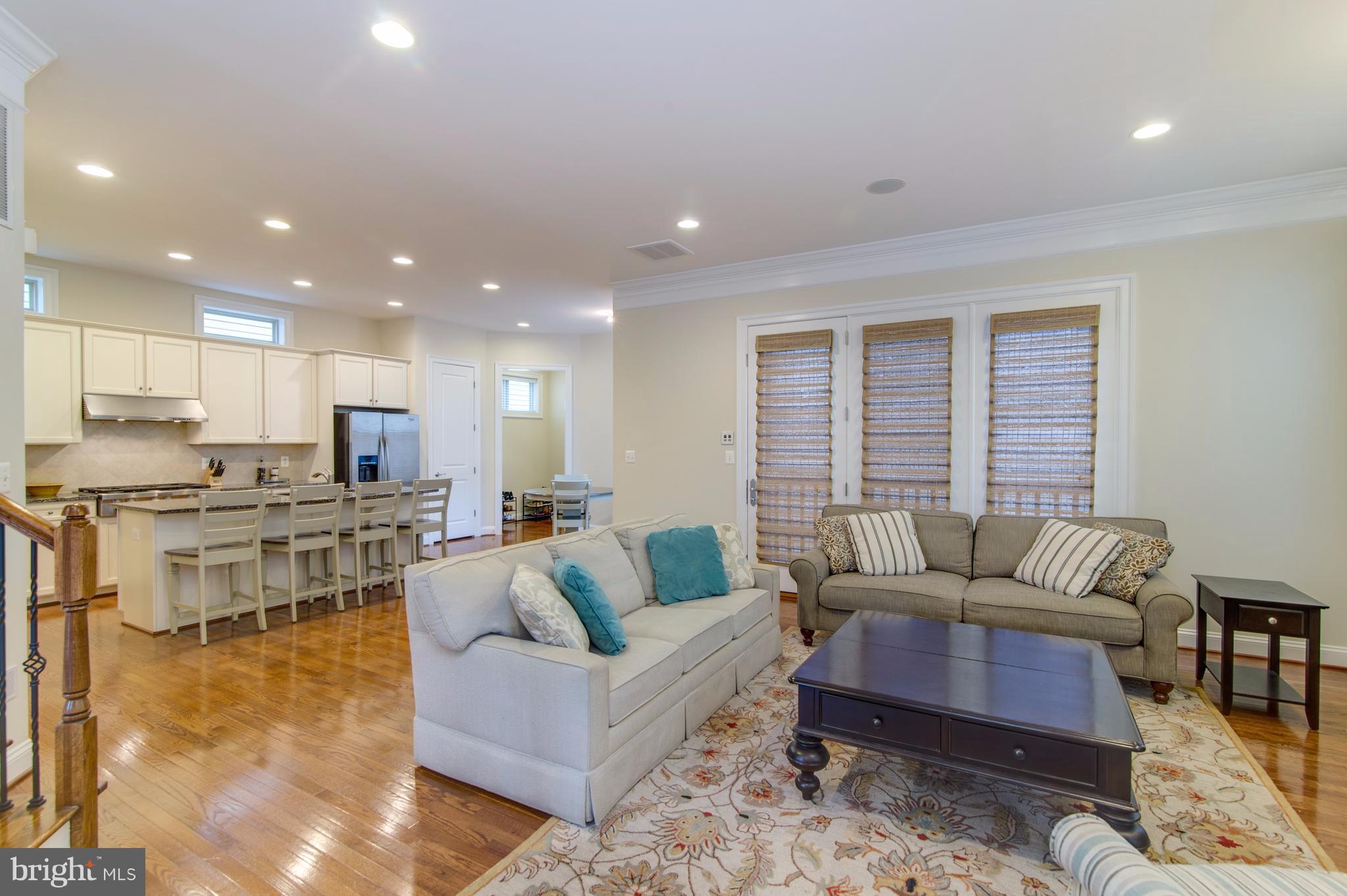 ONE LOUDOUN LAND BAY B - Residential