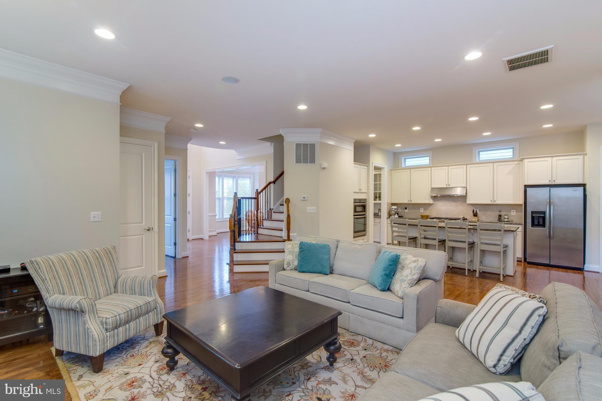 ONE LOUDOUN LAND BAY B - Residential