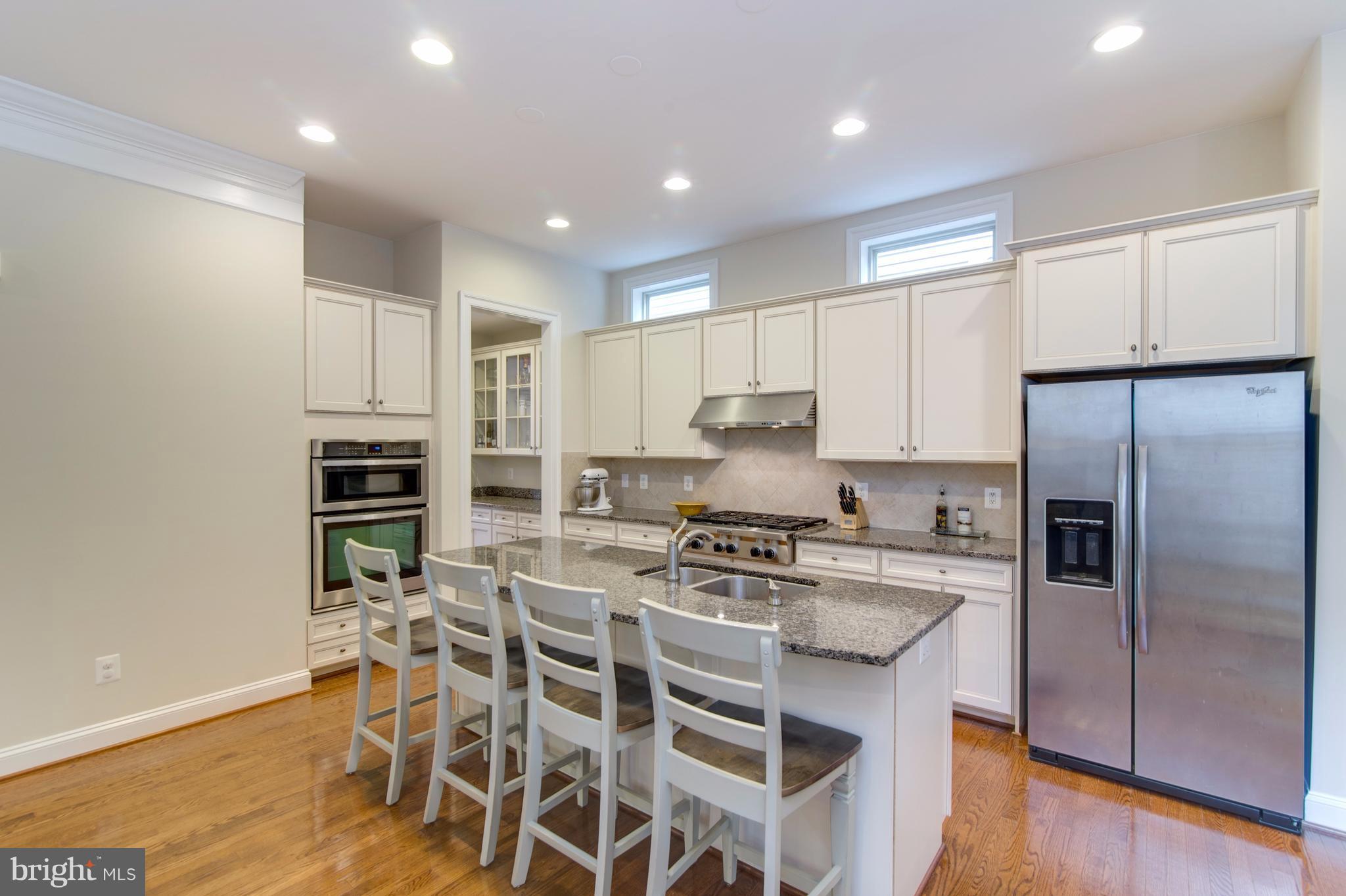 ONE LOUDOUN LAND BAY B - Residential