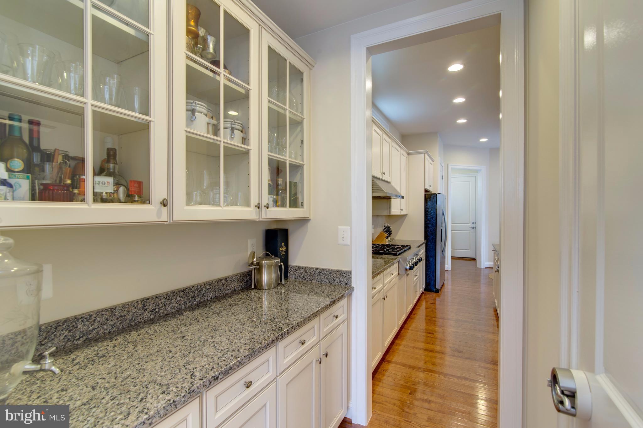 ONE LOUDOUN LAND BAY B - Residential