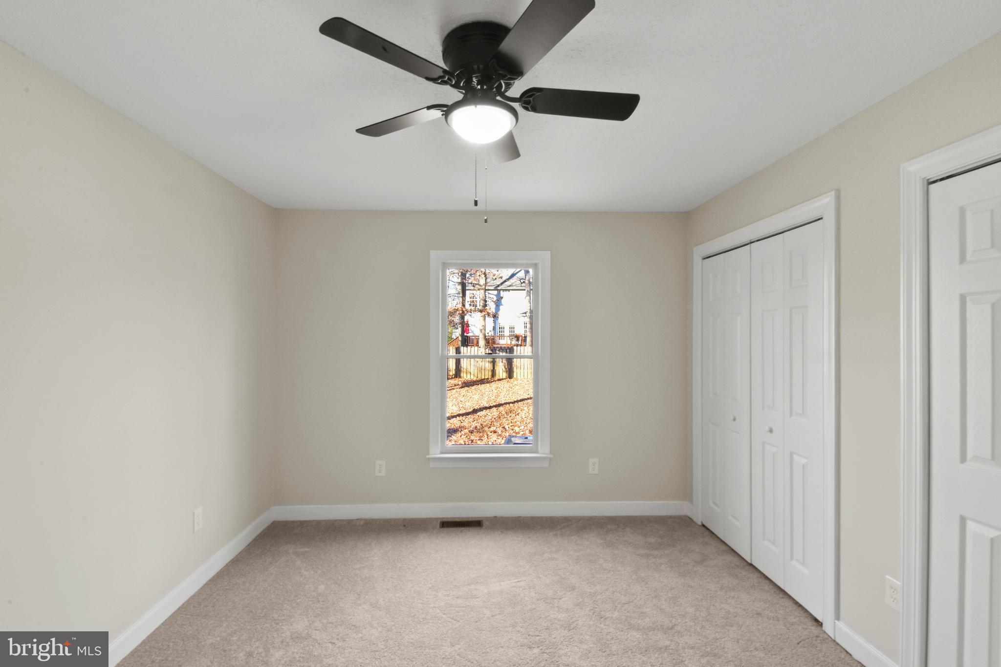 LAKE MONTICELLO - Residential