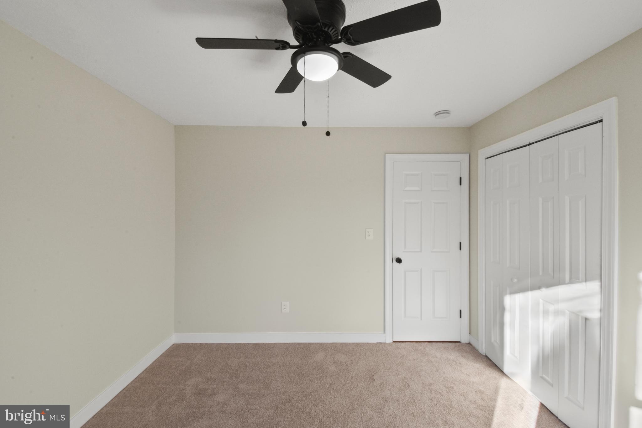 LAKE MONTICELLO - Residential