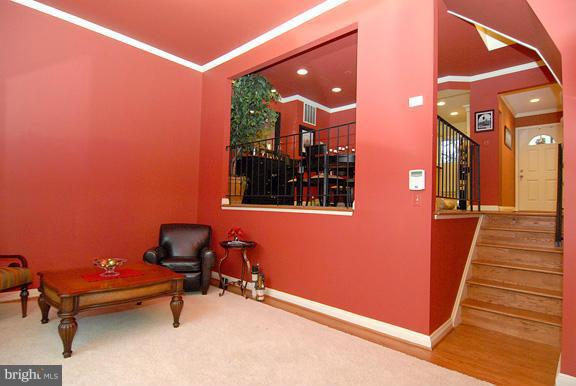 DEEPWOOD - Residential Lease