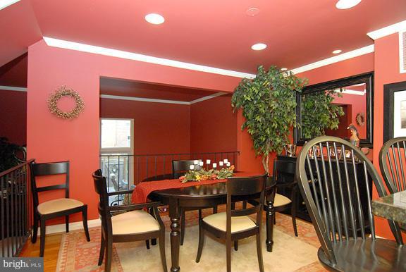 DEEPWOOD - Residential Lease