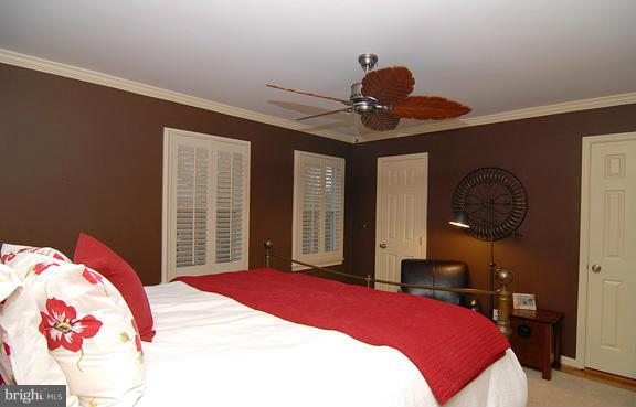 DEEPWOOD - Residential Lease