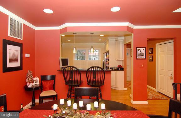 DEEPWOOD - Residential Lease