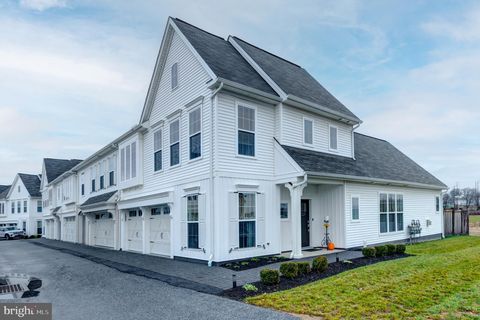 1327 CARNEGIE WAY MECHANICSBURG PA 17055