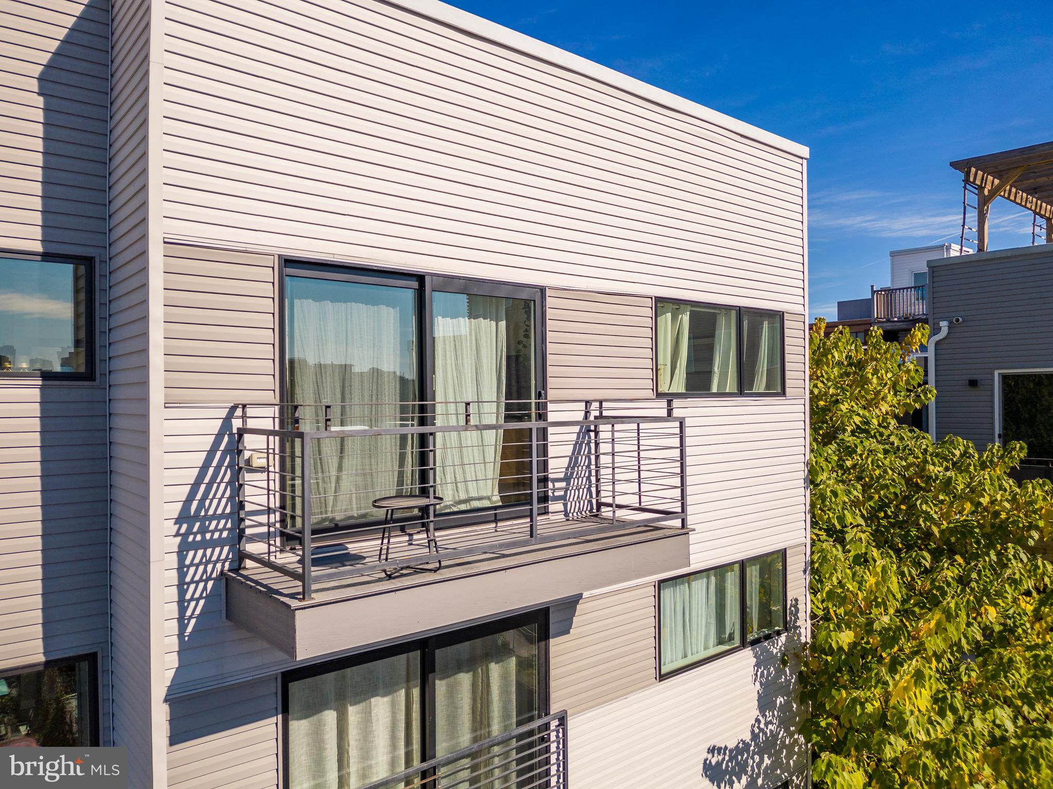 FRANCISVILLE - Commercial Sale