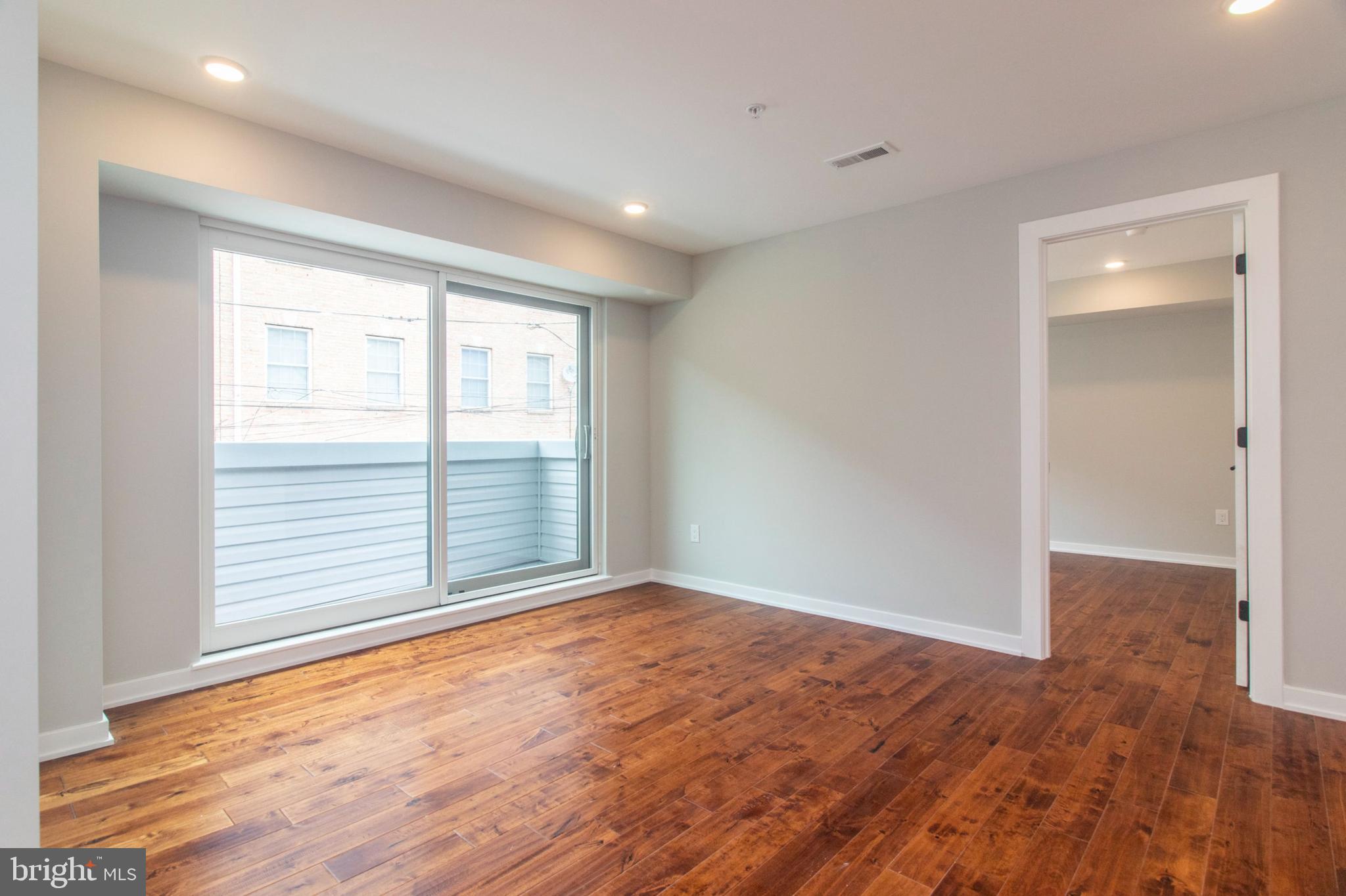 FRANCISVILLE - Commercial Sale