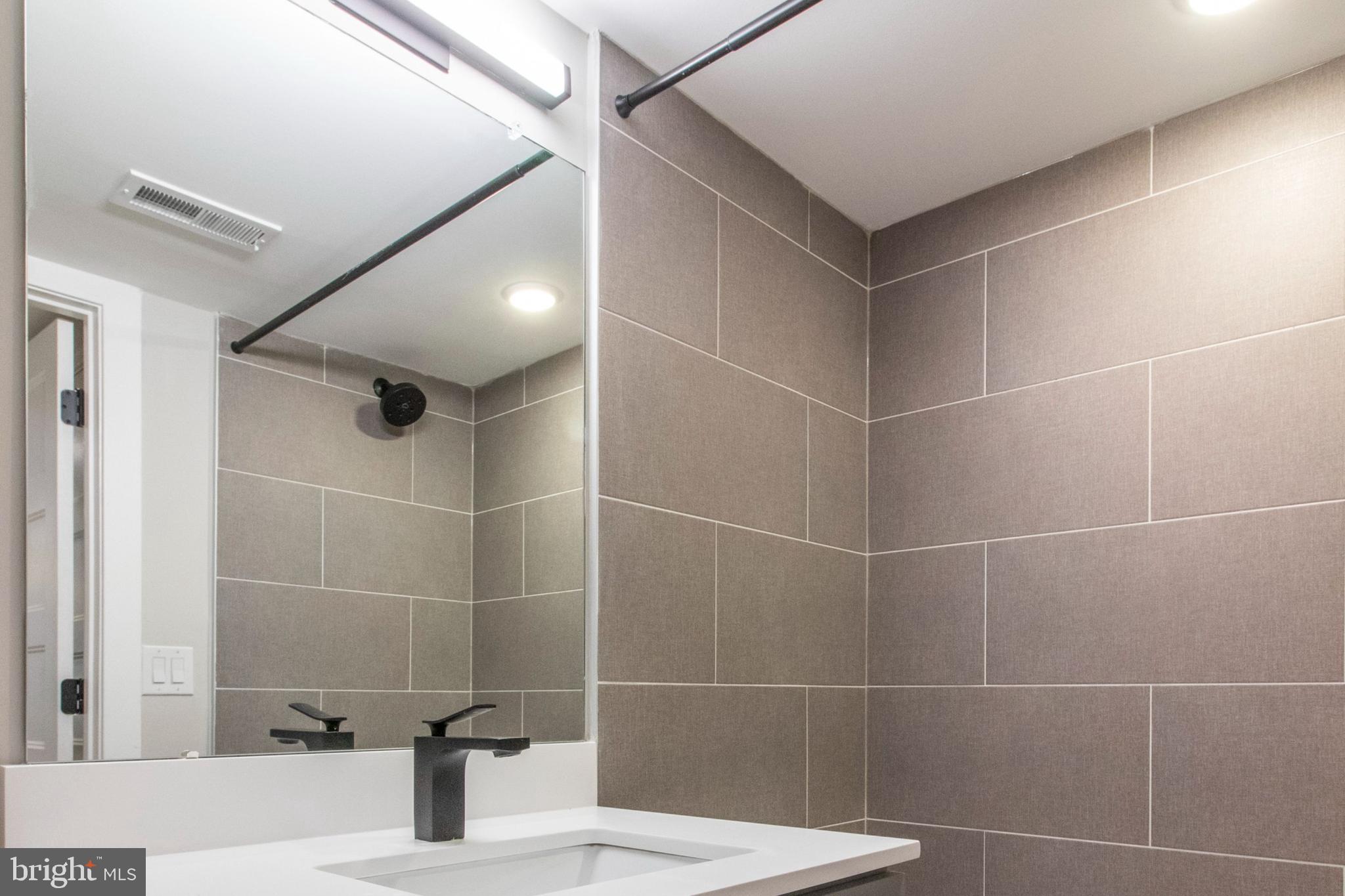 FRANCISVILLE - Commercial Sale