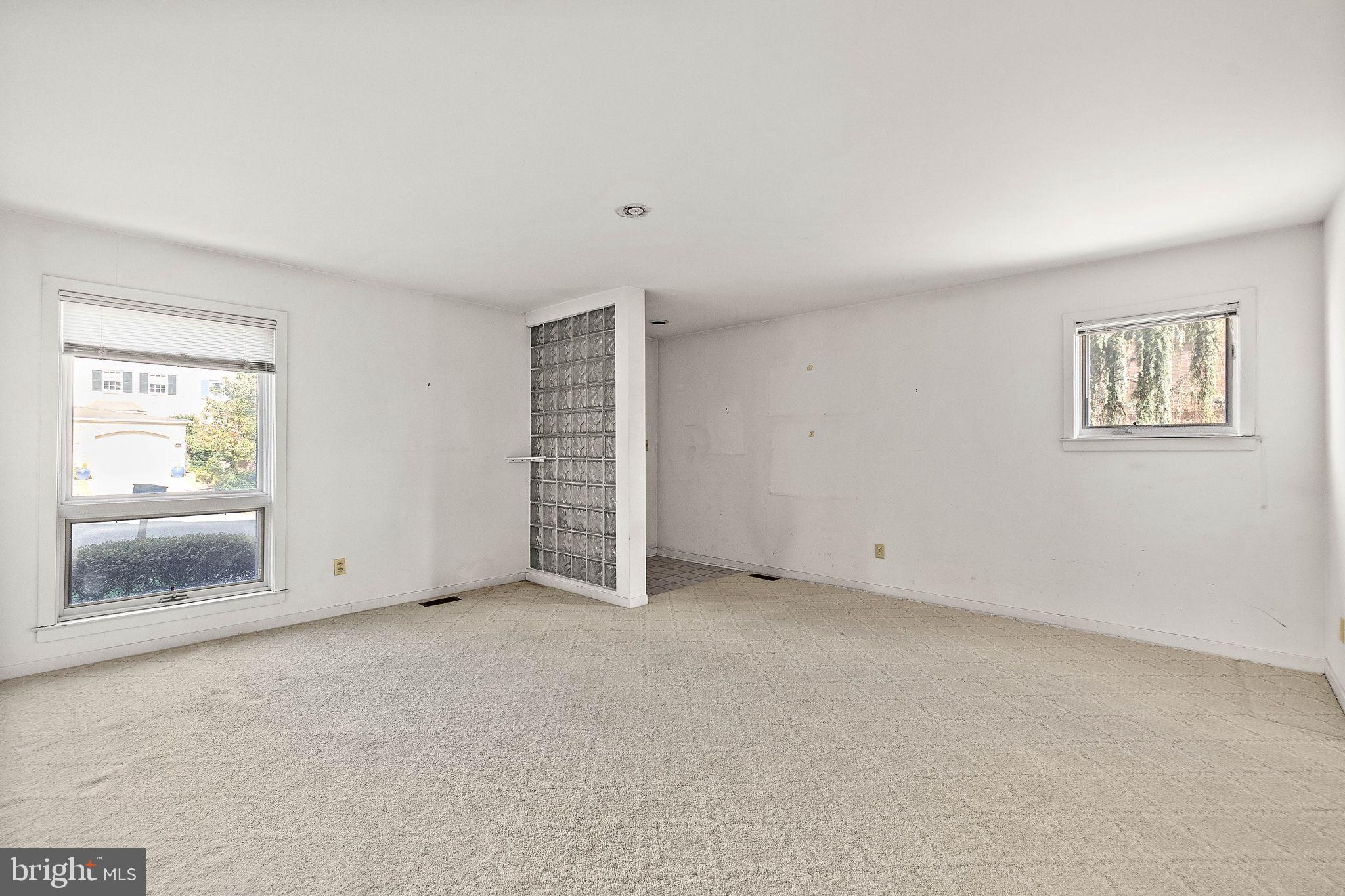 1608 N FRANKLIN STREET