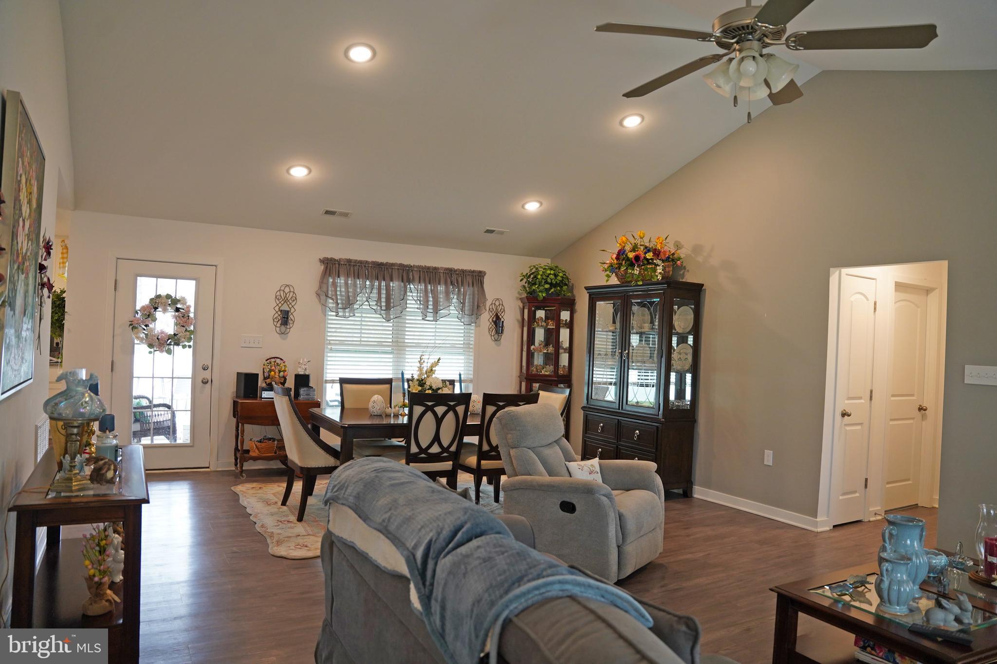 BRIDLE CREEK - Residential