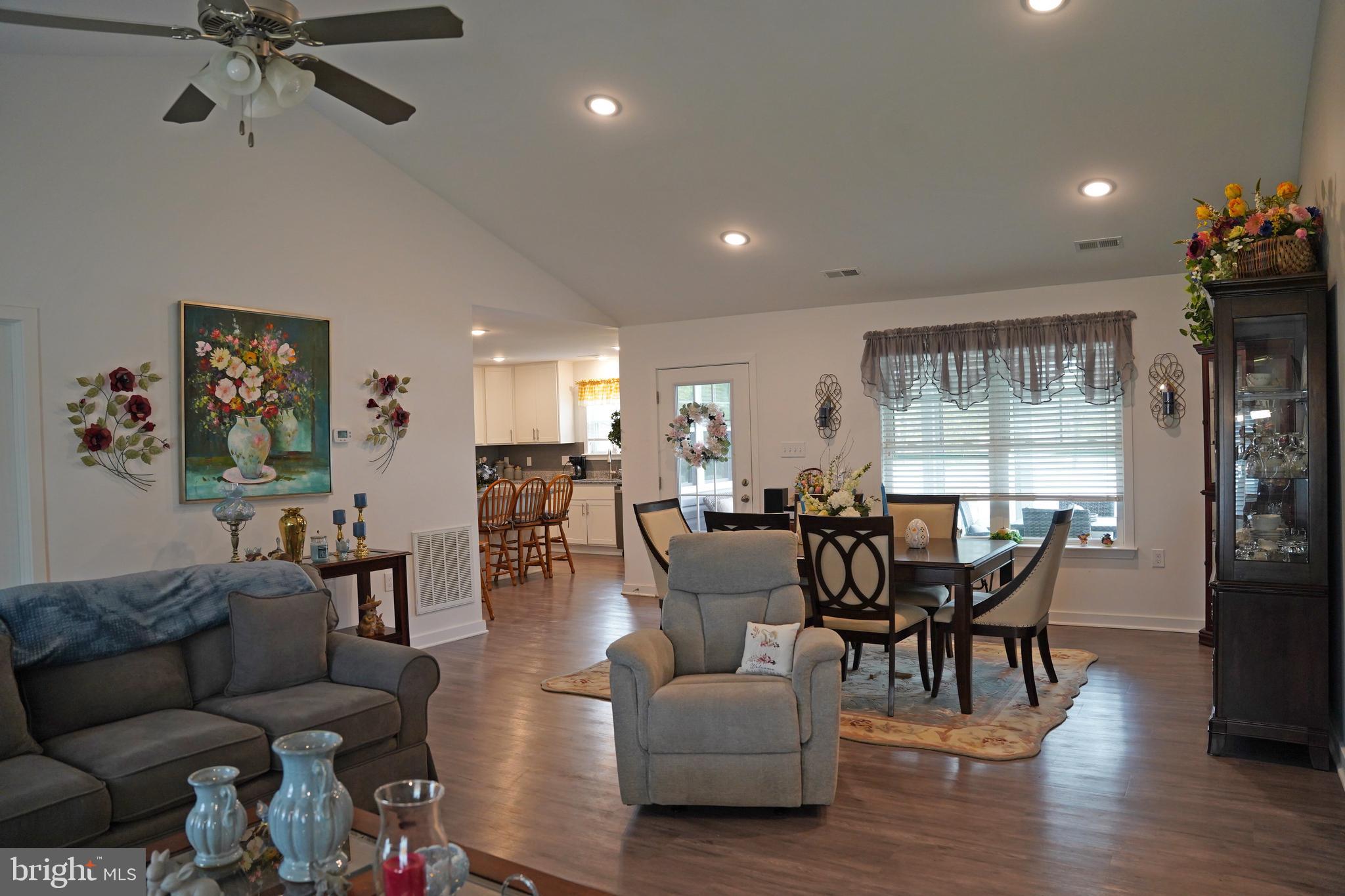 BRIDLE CREEK - Residential