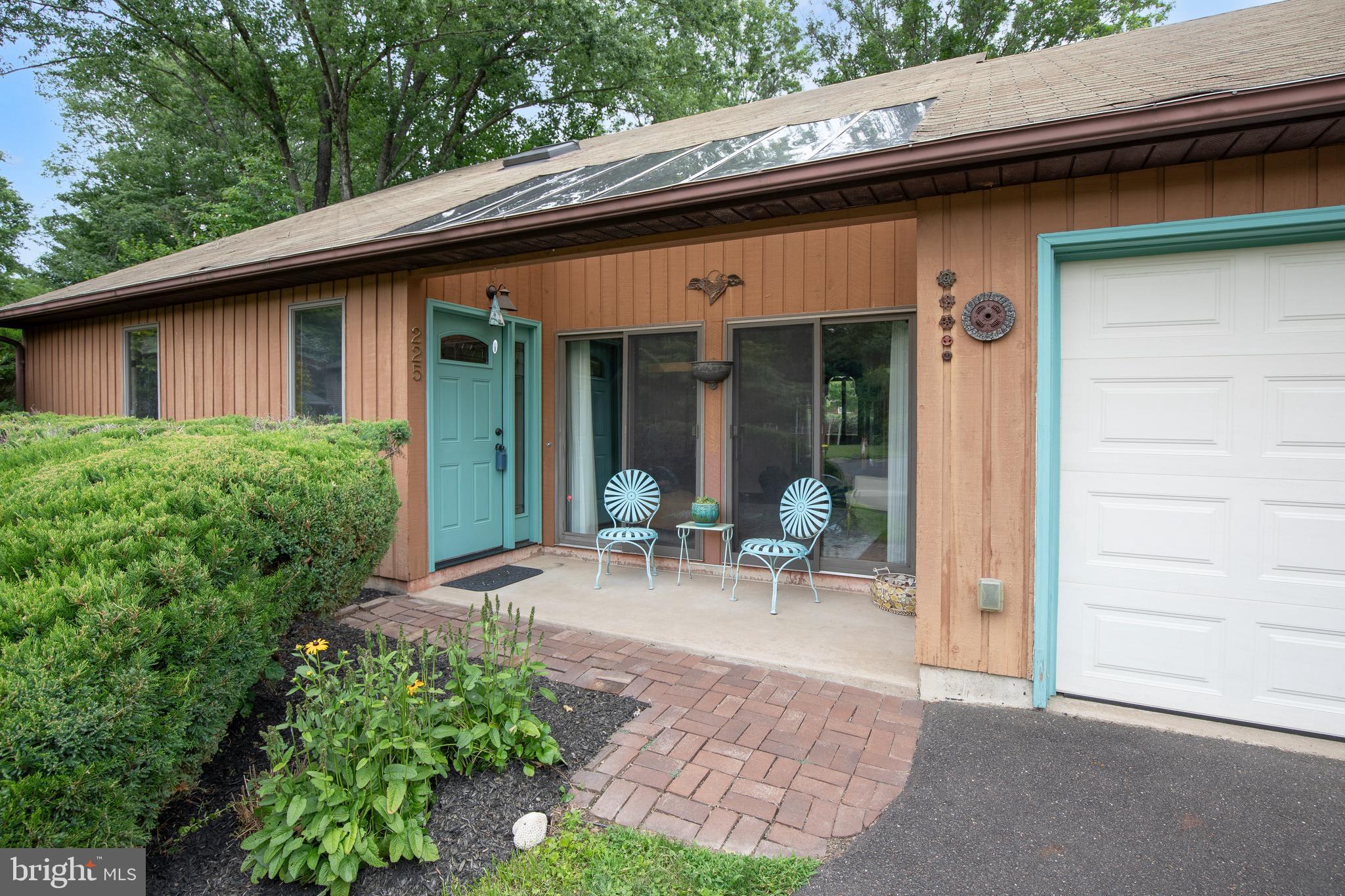 225 PUEBLO ROAD
