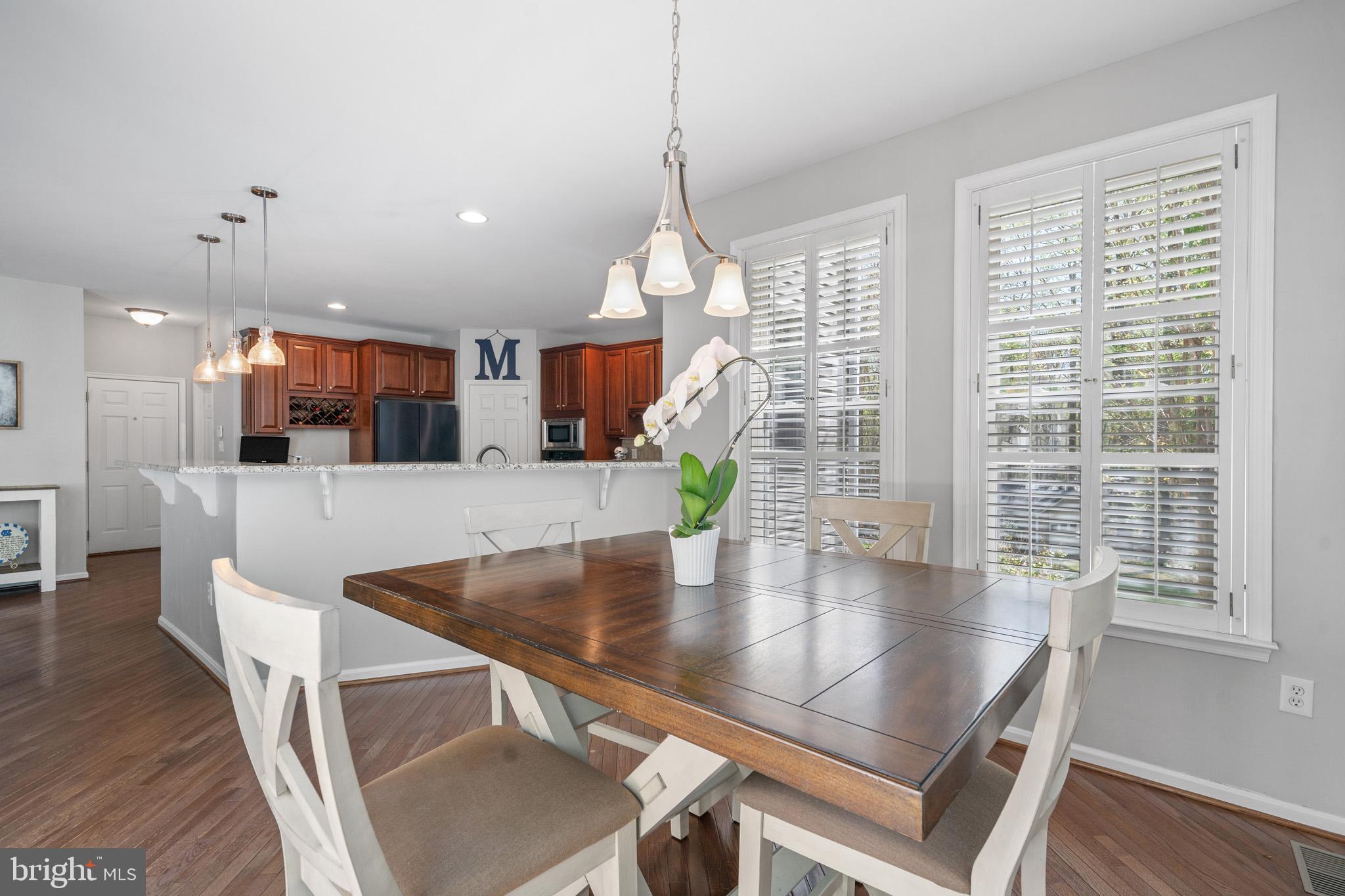 CASTLETON - Residential