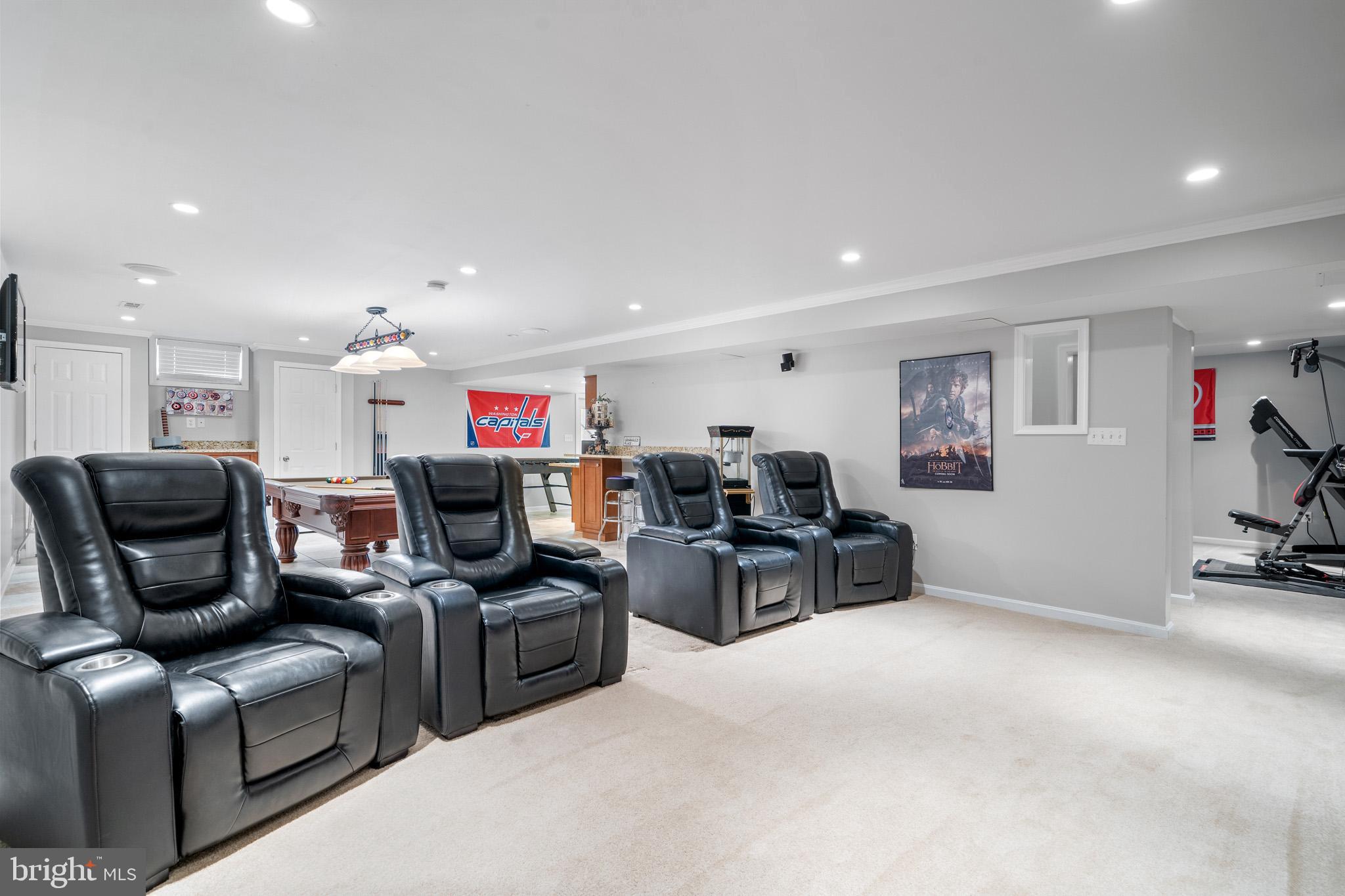 CASTLETON - Residential