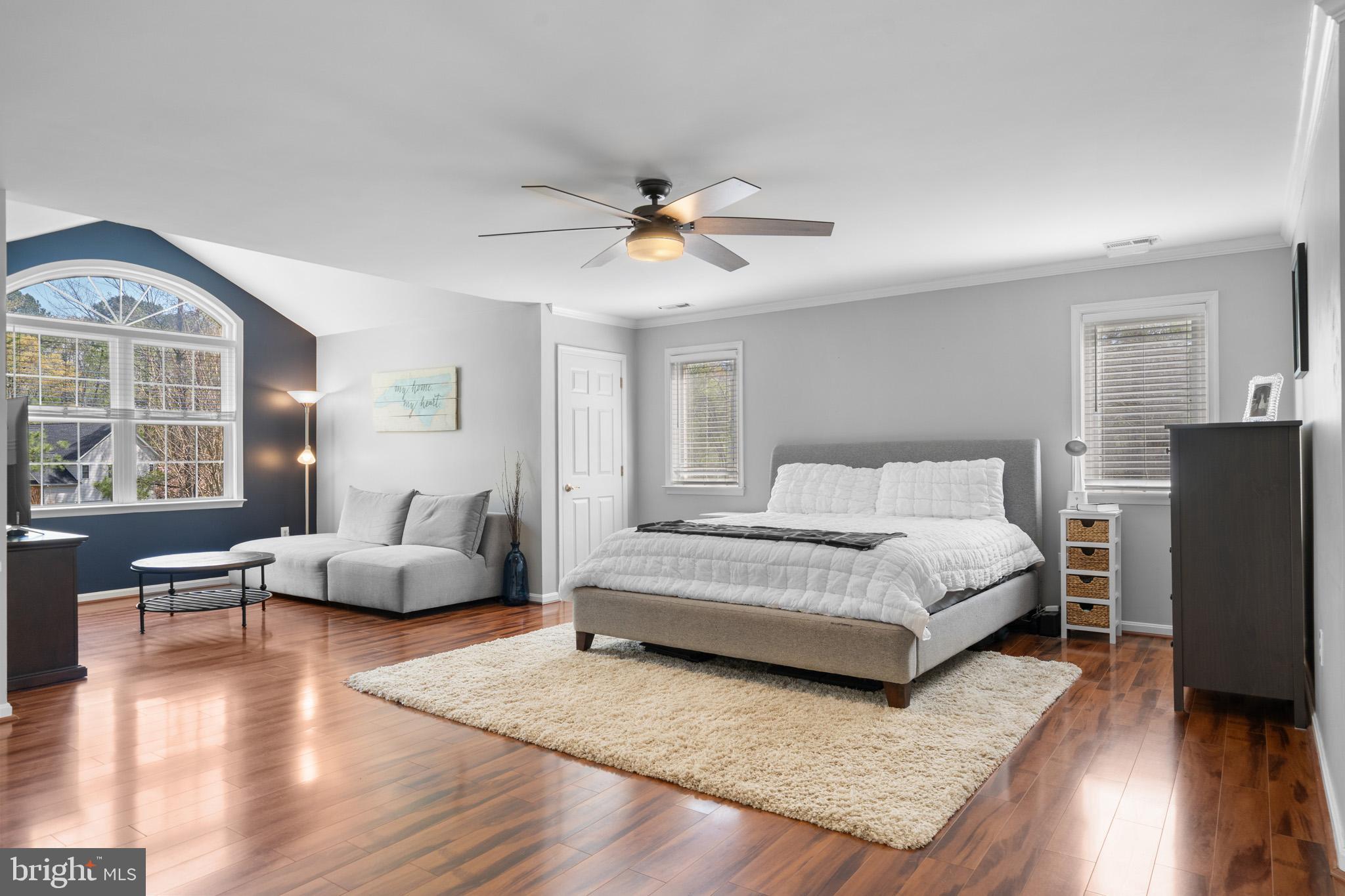 CASTLETON - Residential