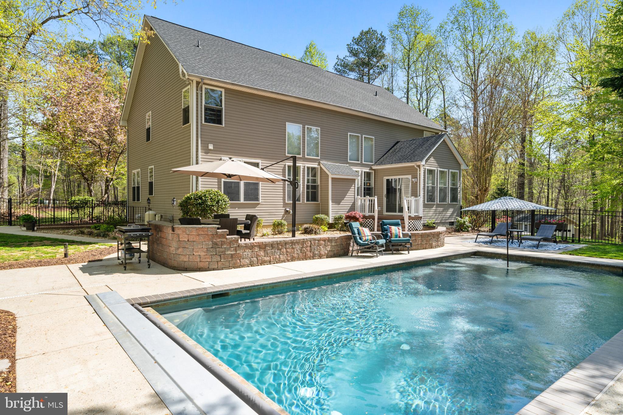 CASTLETON - Residential