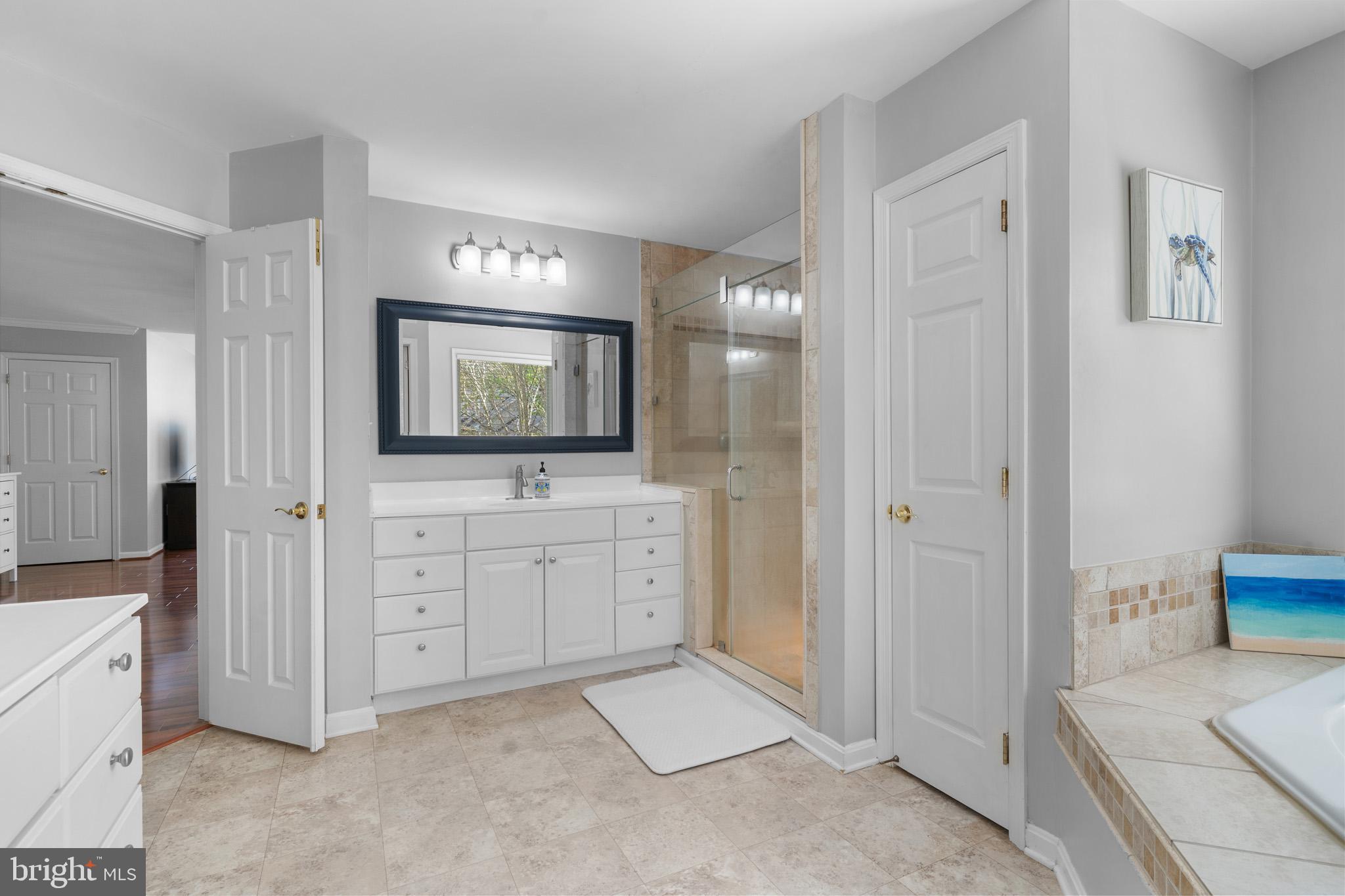 CASTLETON - Residential