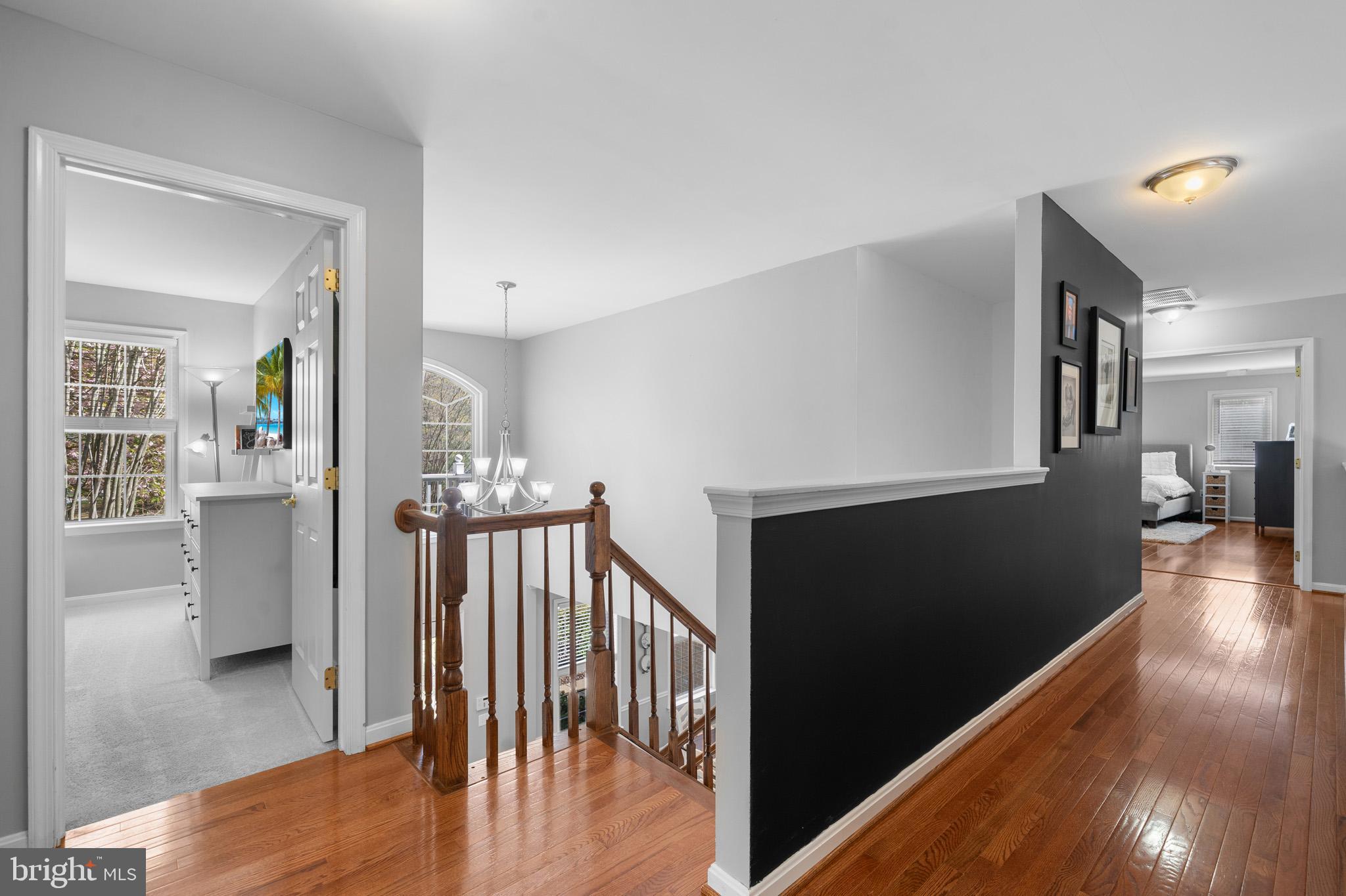 CASTLETON - Residential