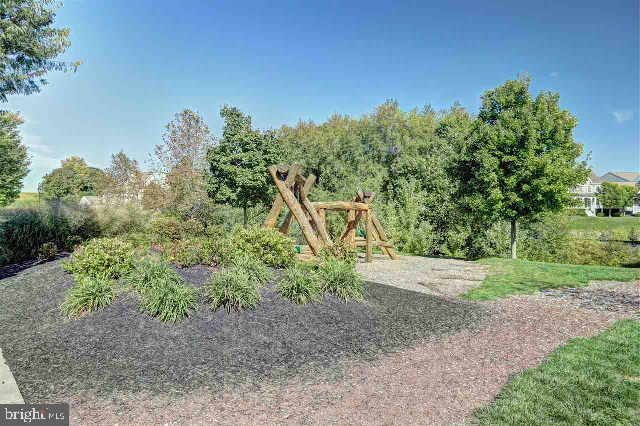 FLORIN HILL - Residential