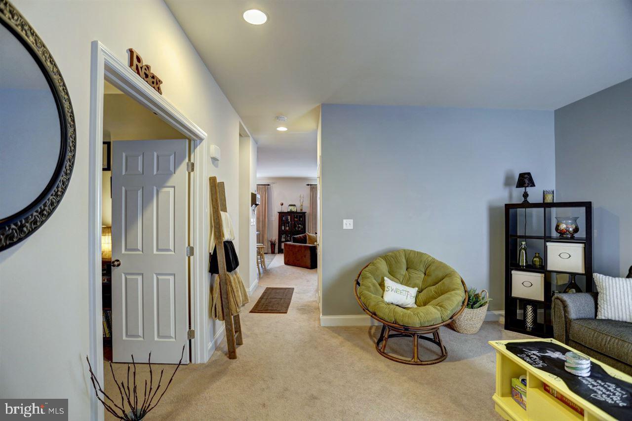 FLORIN HILL - Residential