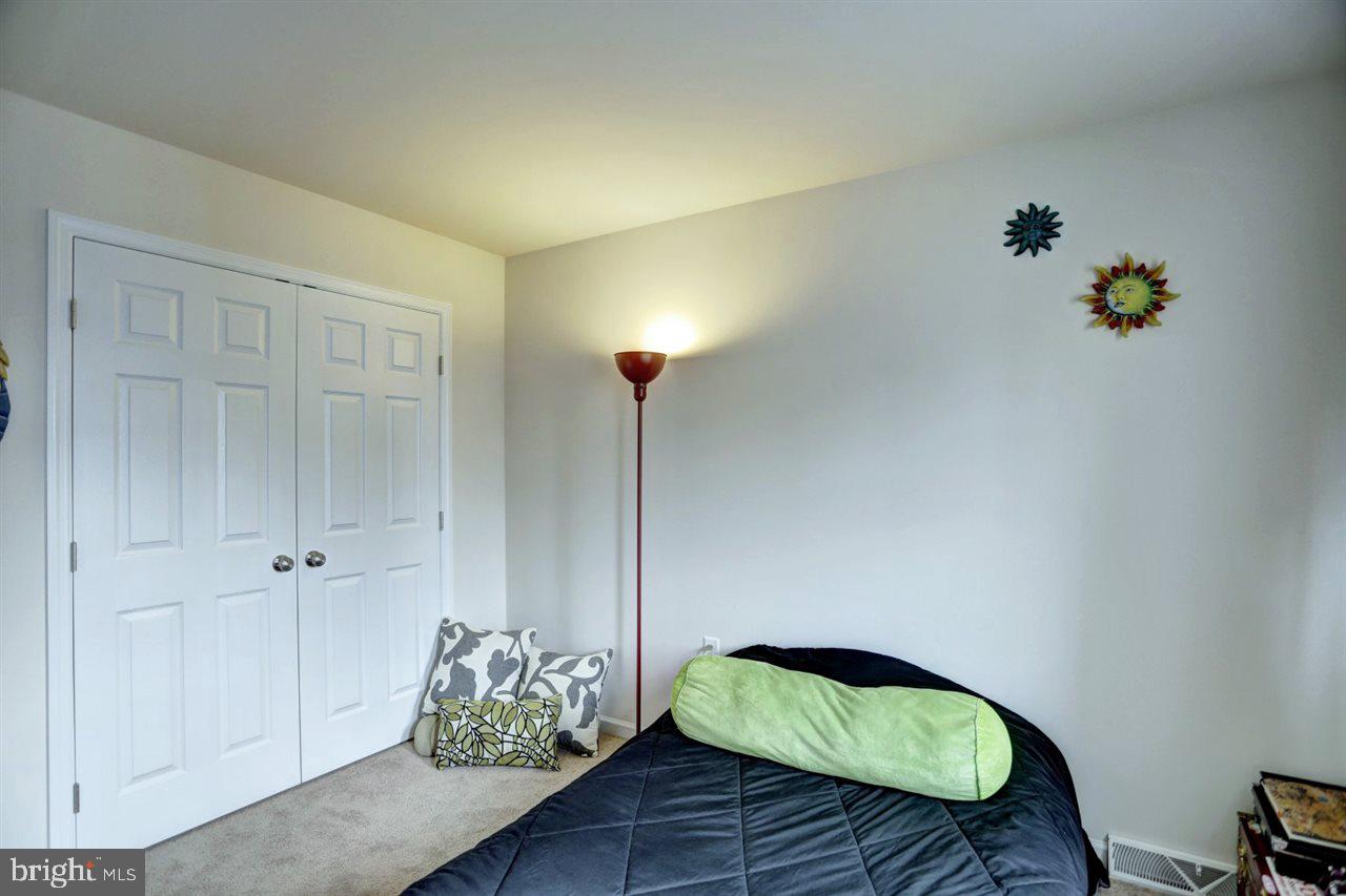 FLORIN HILL - Residential