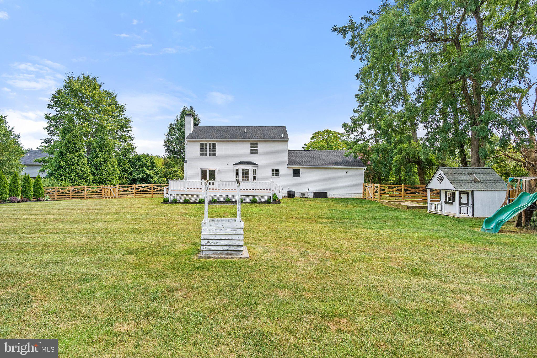 DEER MOUNTAIN ESTATES - Residential