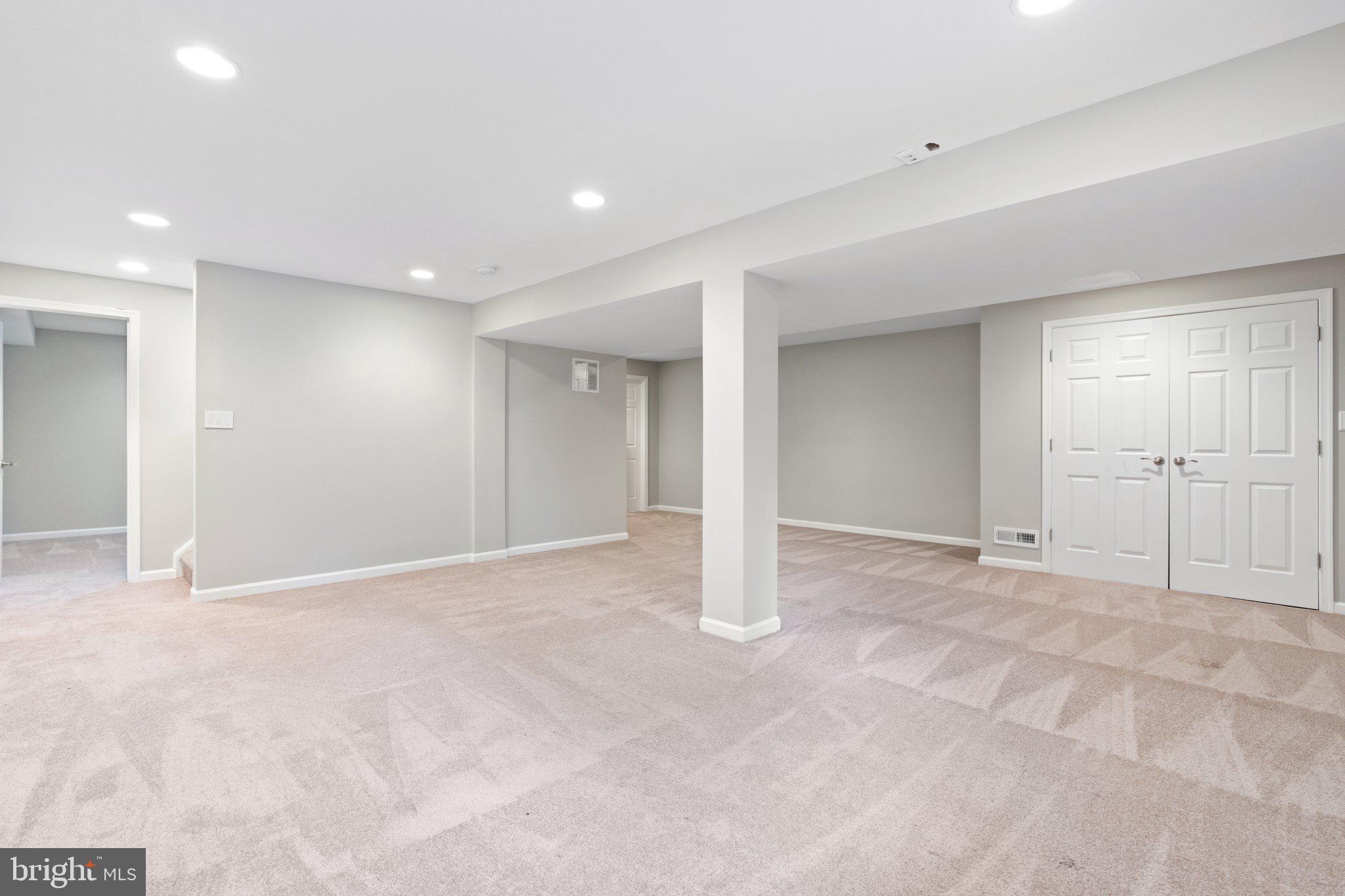 DEER MOUNTAIN ESTATES - Residential