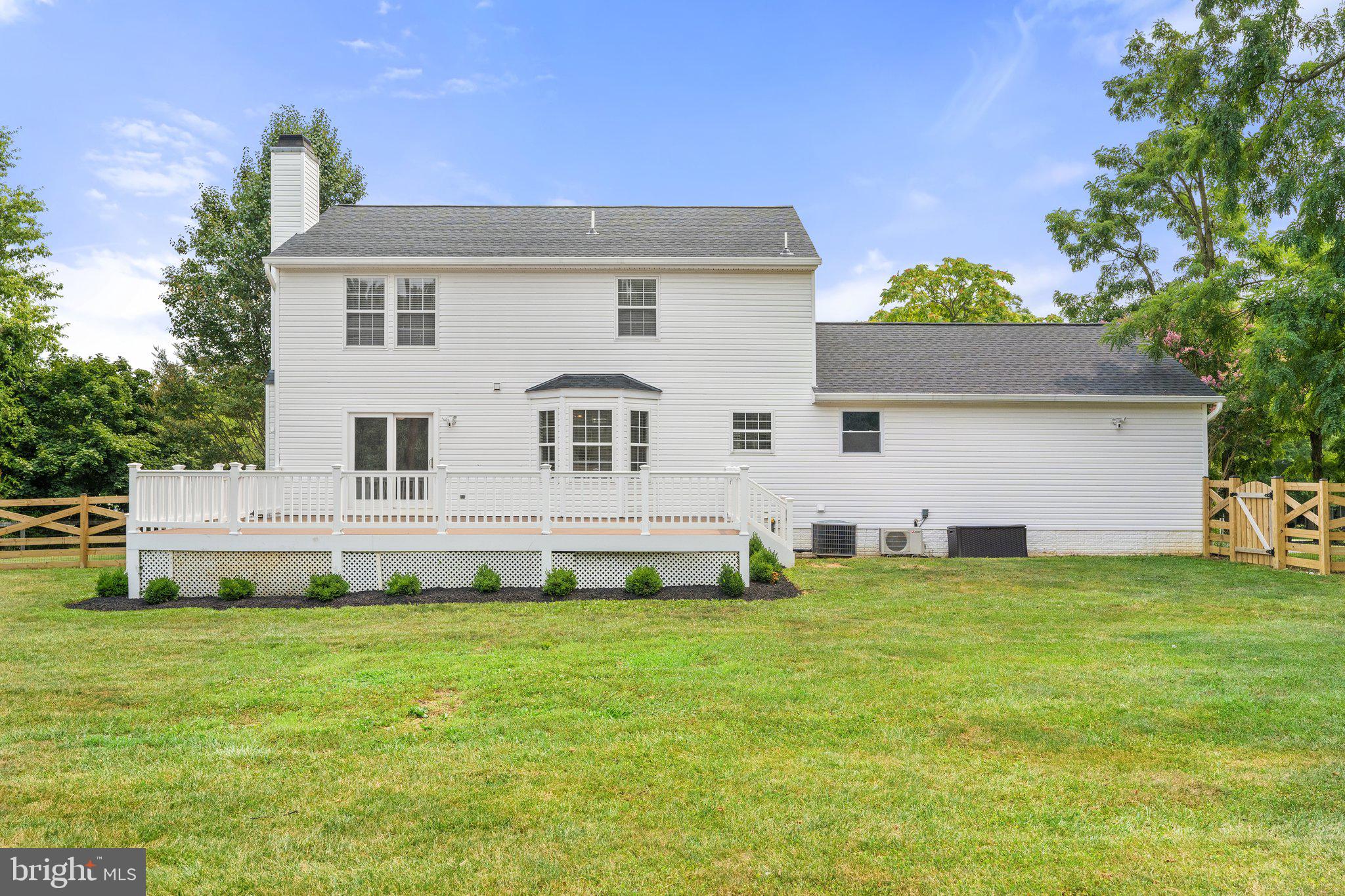 DEER MOUNTAIN ESTATES - Residential