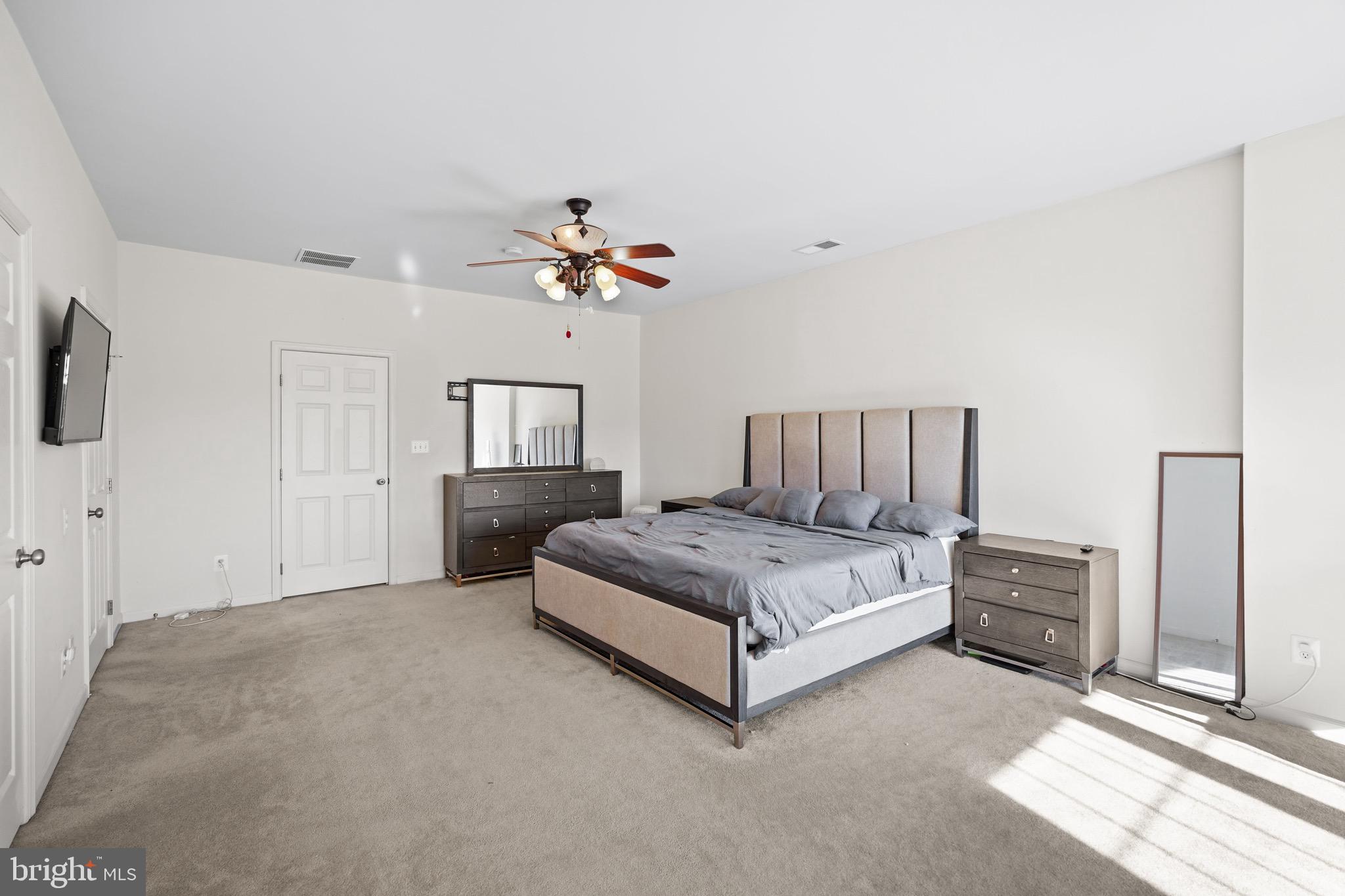 WOODSTREAM - Residential Lease