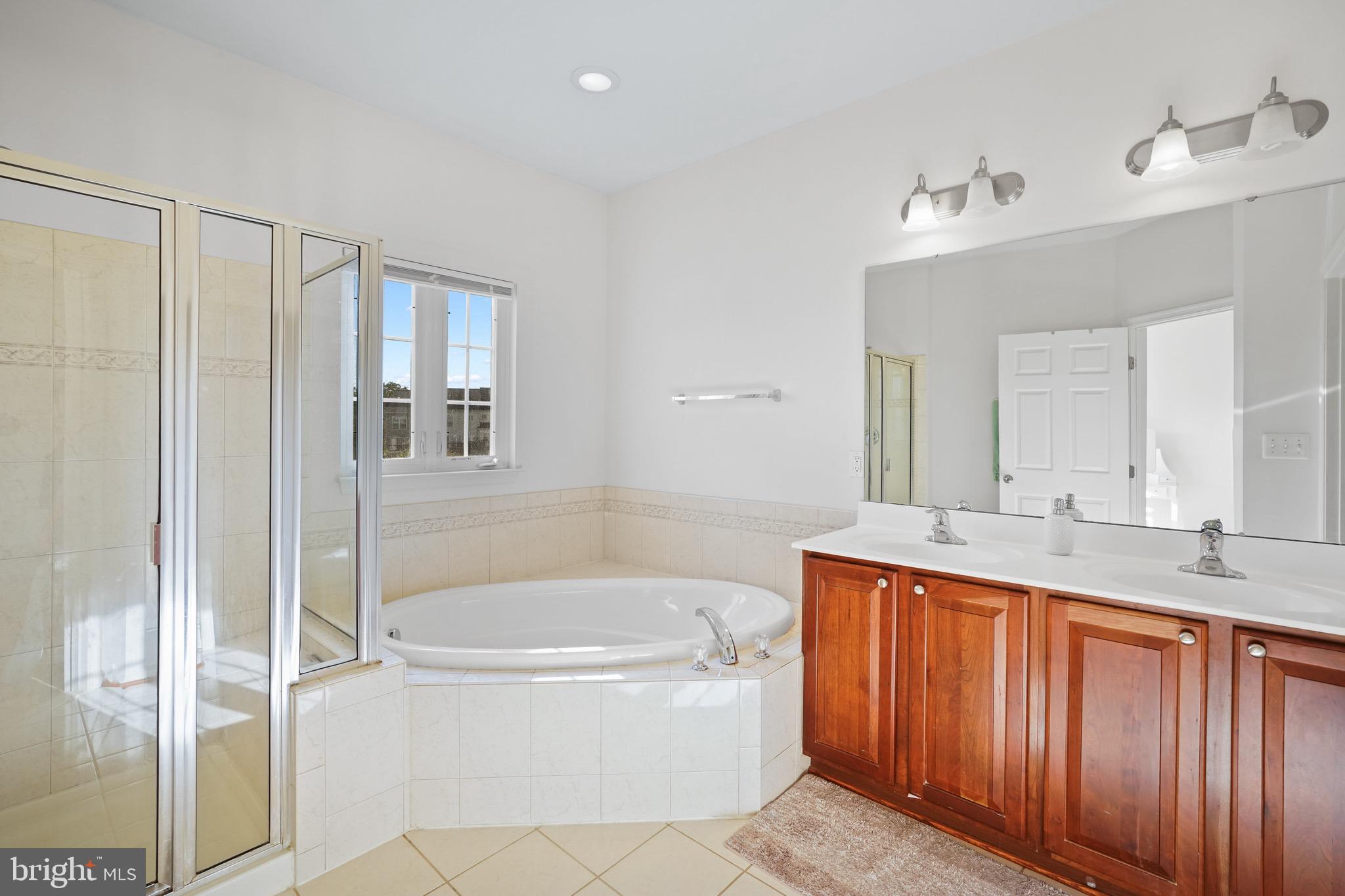 WOODSTREAM - Residential Lease