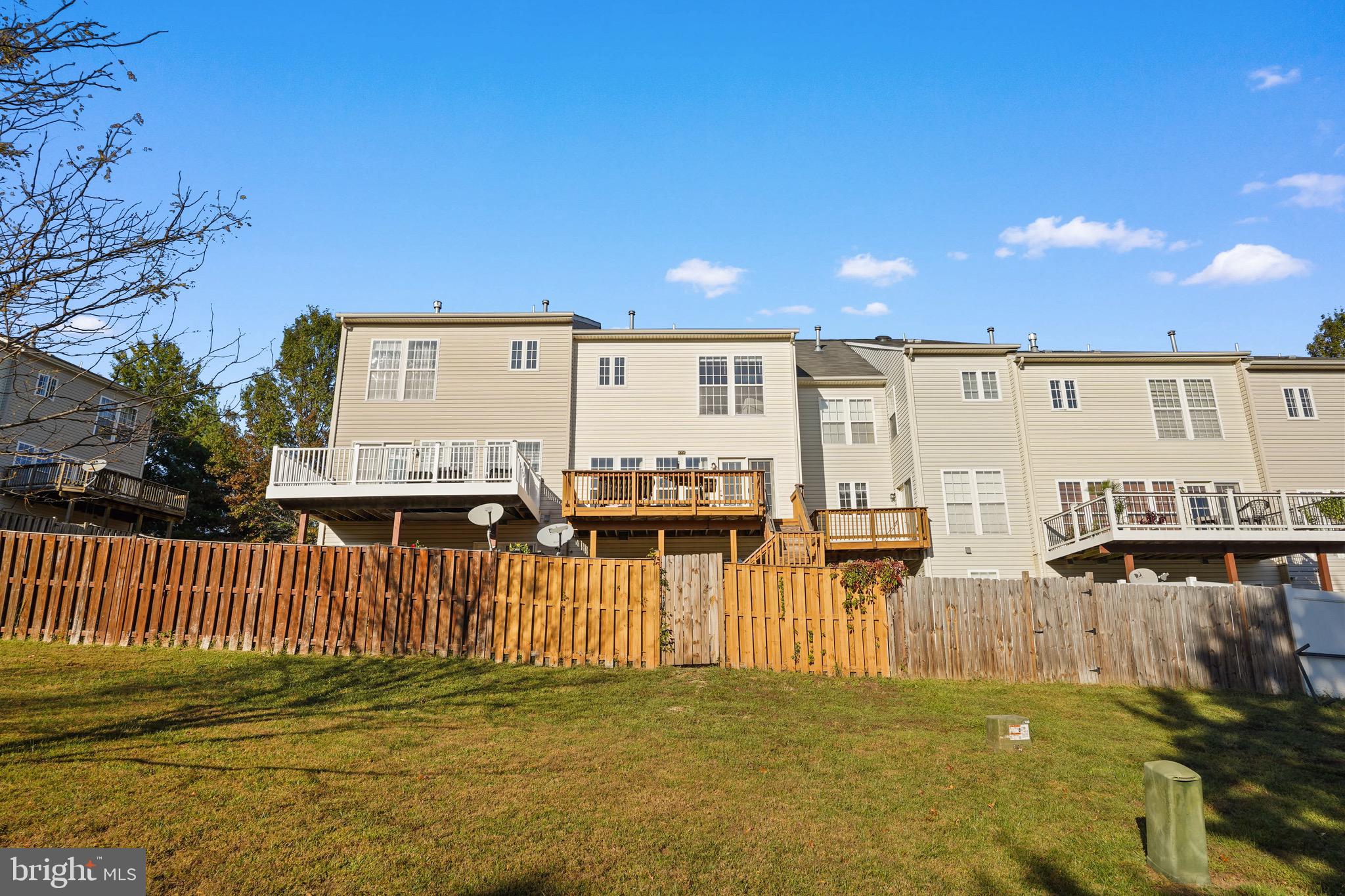 WOODSTREAM - Residential Lease