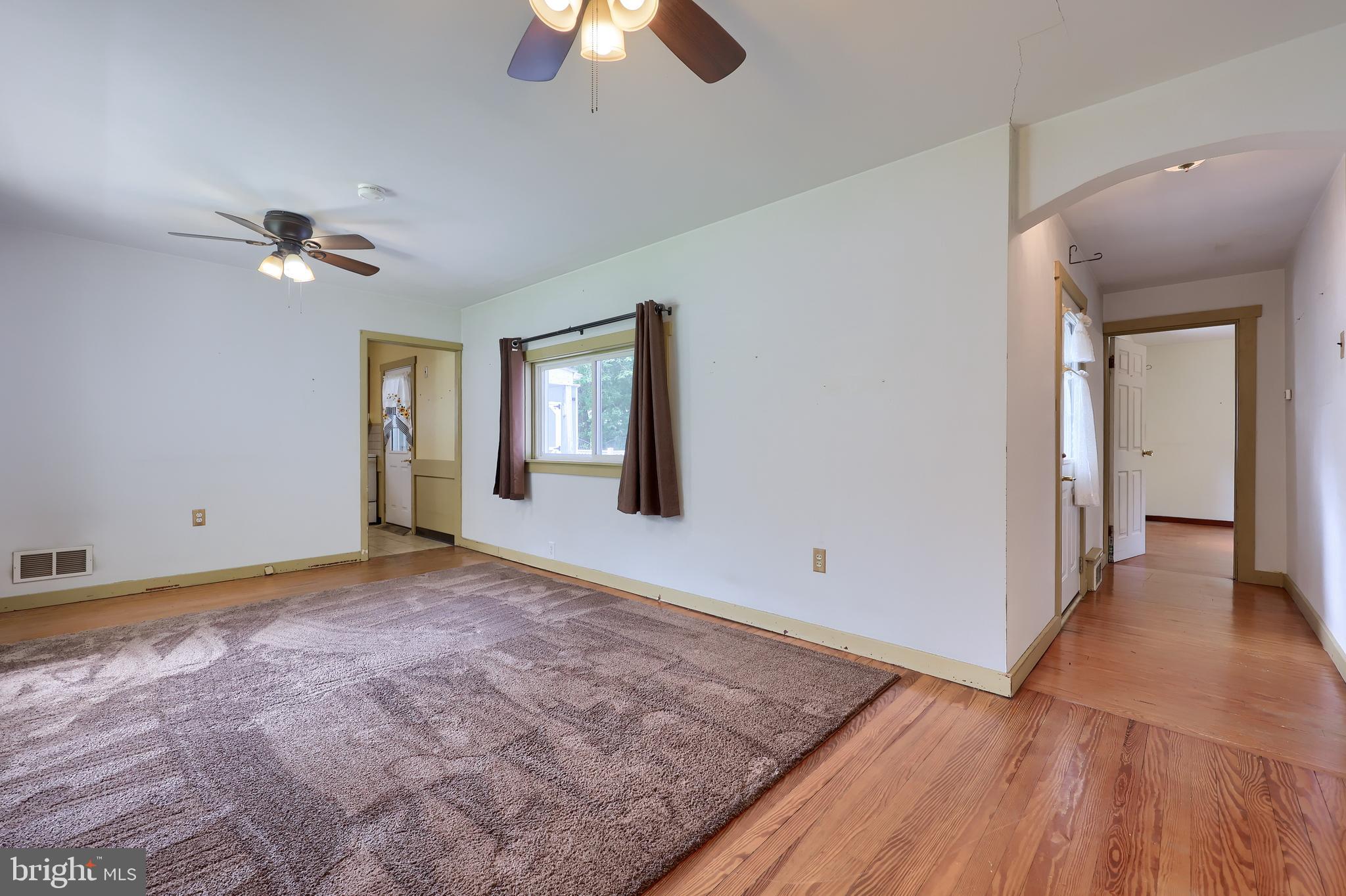 81 BUCH AVENUE