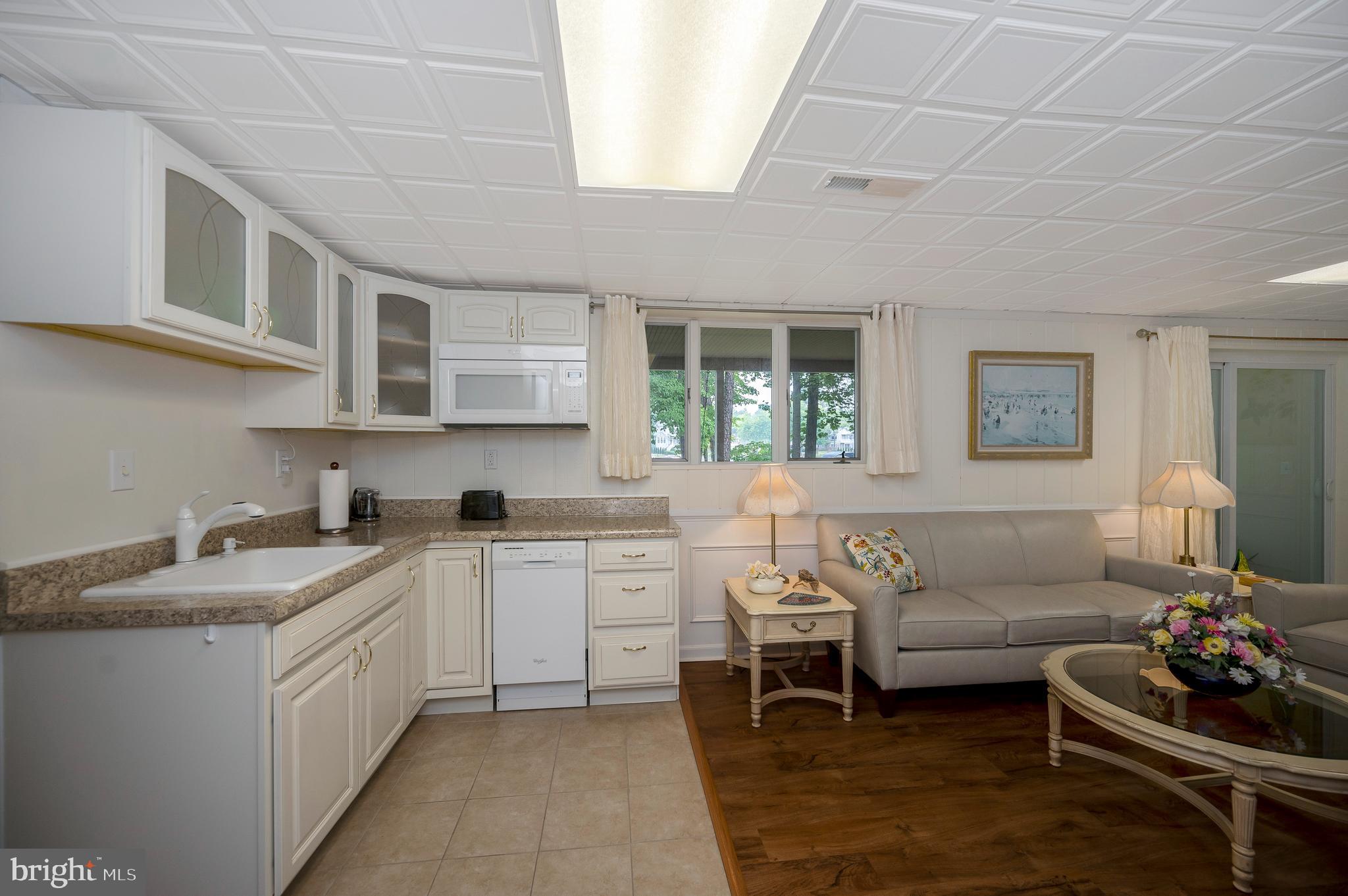 LAKE OF THE WOODS - Residential