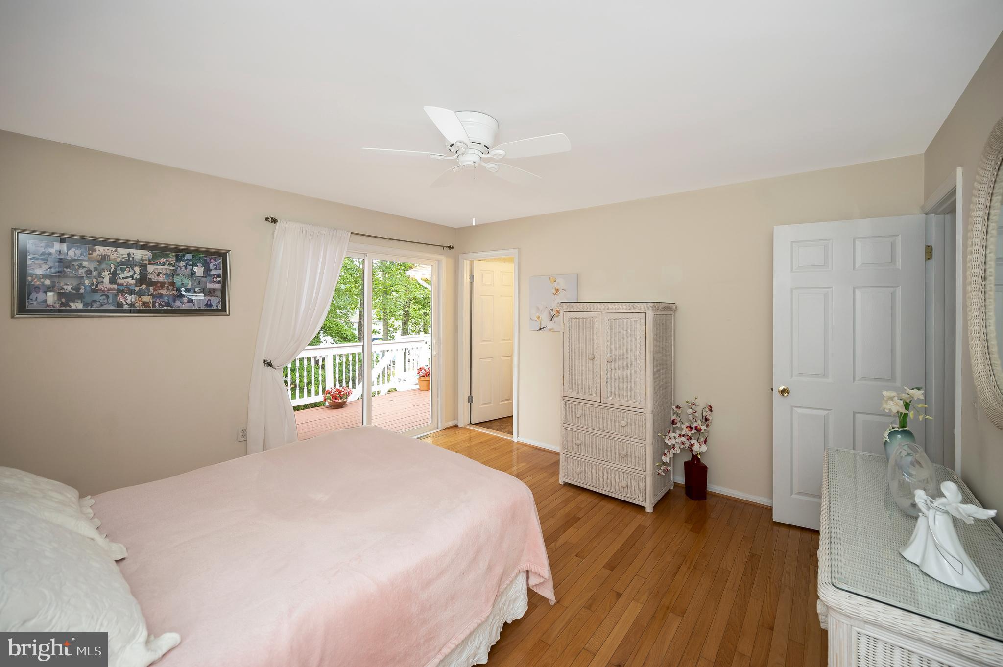 LAKE OF THE WOODS - Residential