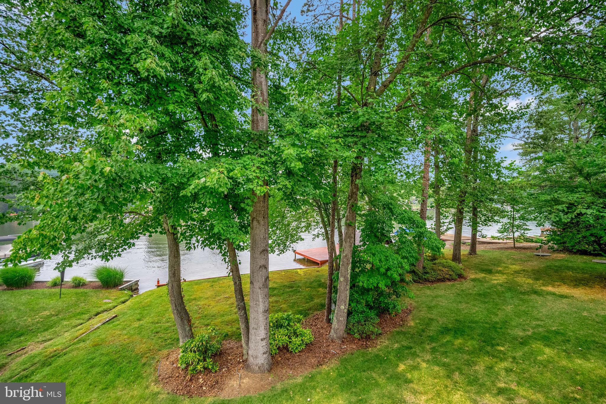 LAKE OF THE WOODS - Residential