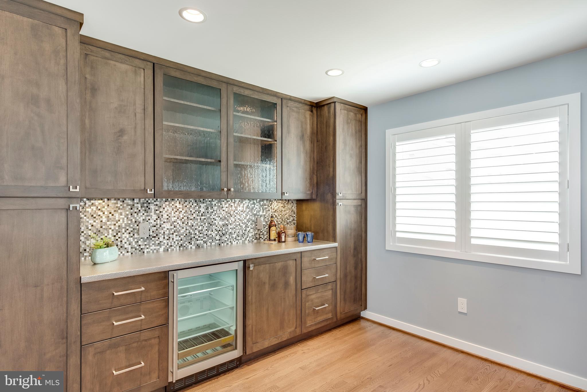 CHESAPEAKE LANDING - Residential