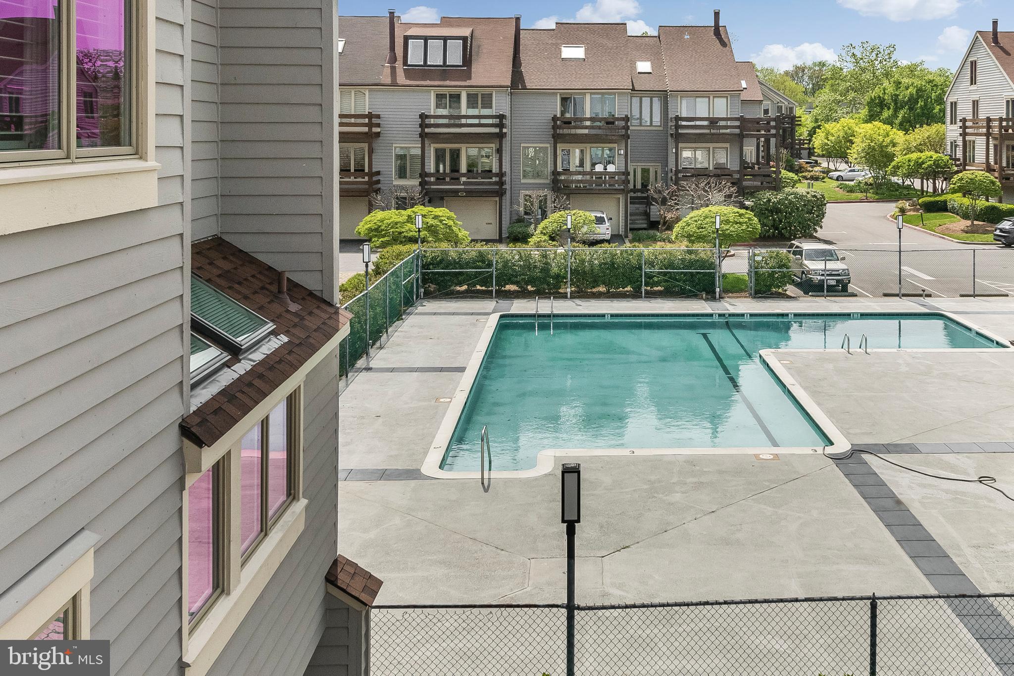 CHESAPEAKE LANDING - Residential