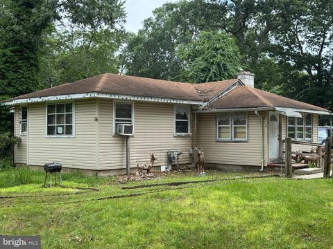 16 BEGONIA STREET BROWNS MILLS NJ 08015
