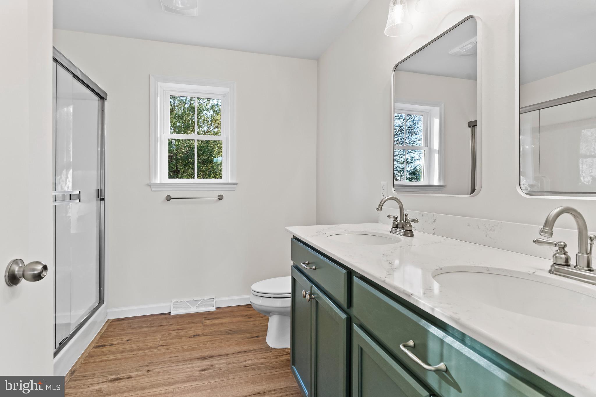 OAKWOOD PARK - Residential