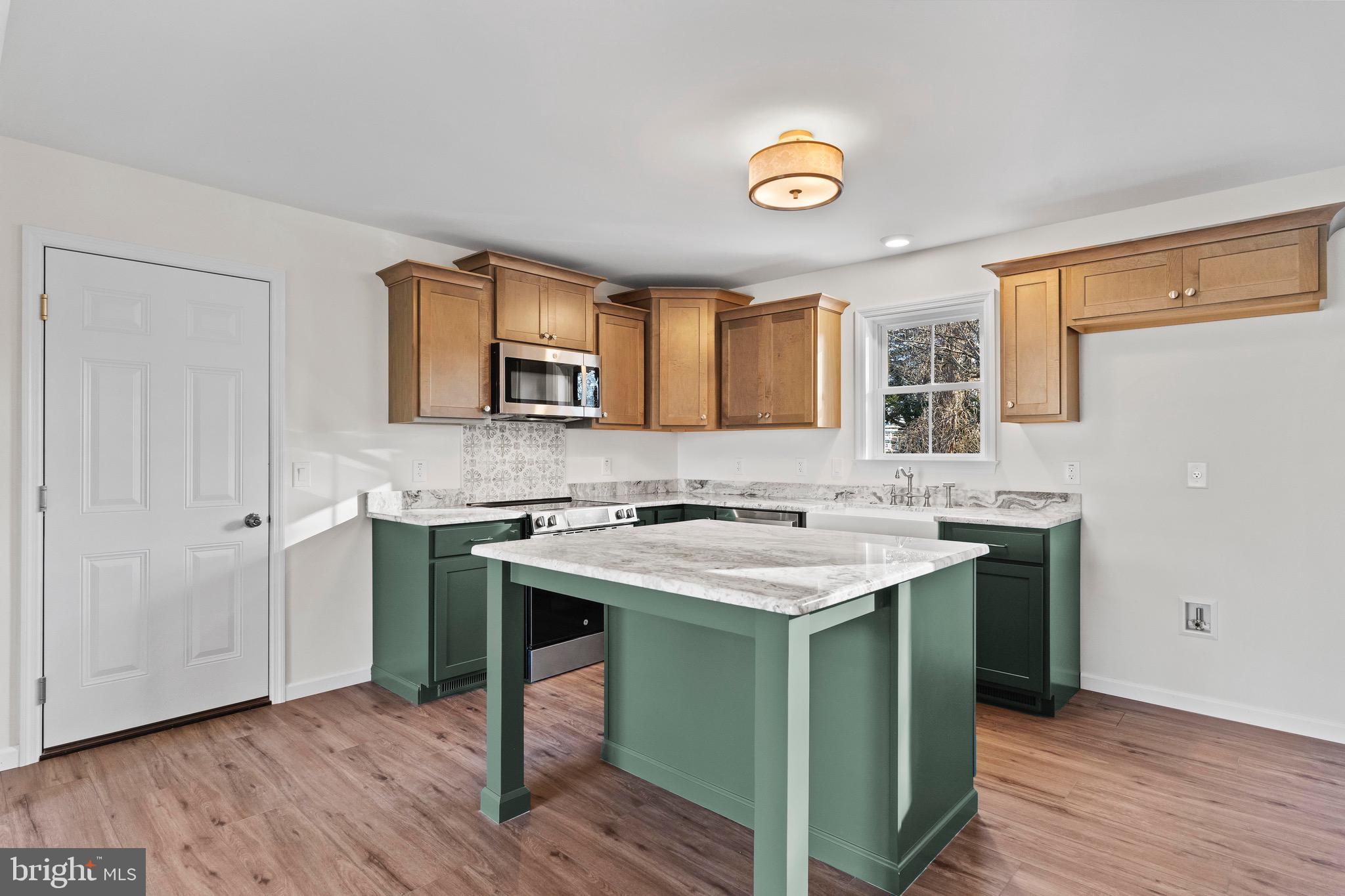 OAKWOOD PARK - Residential