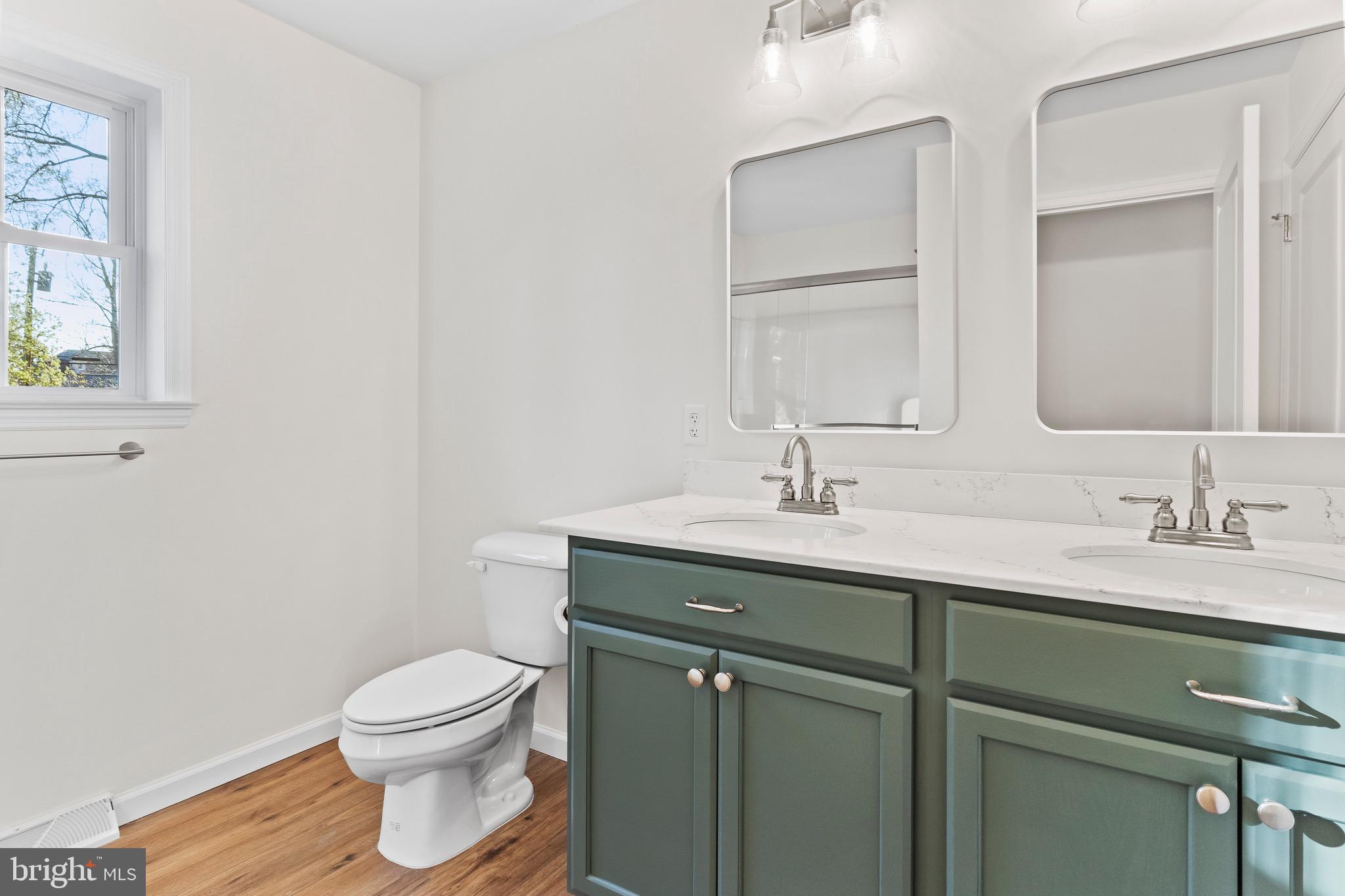 OAKWOOD PARK - Residential